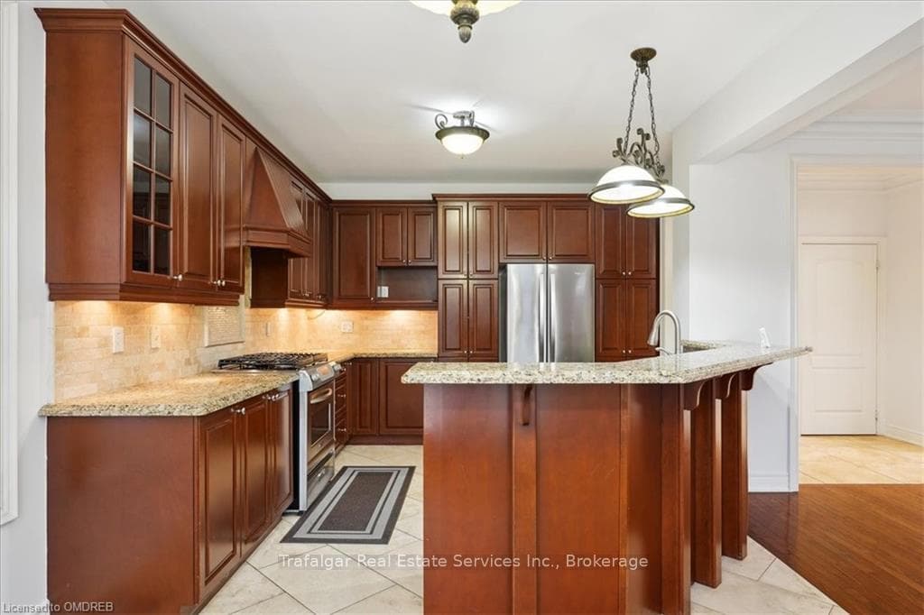 2379 ROCK POINT Drive photo 20