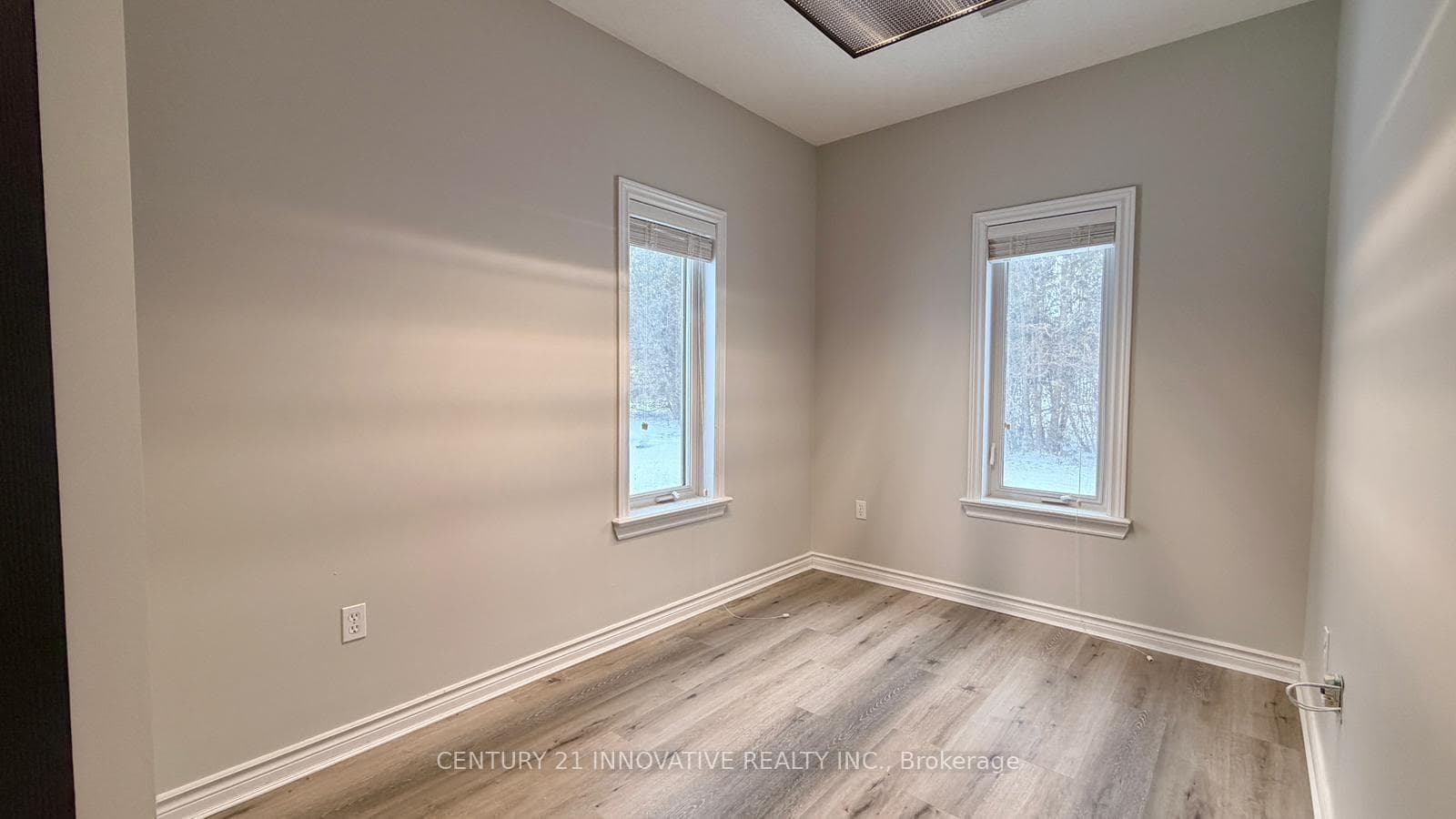 5615 McGillivray Drive photo 12