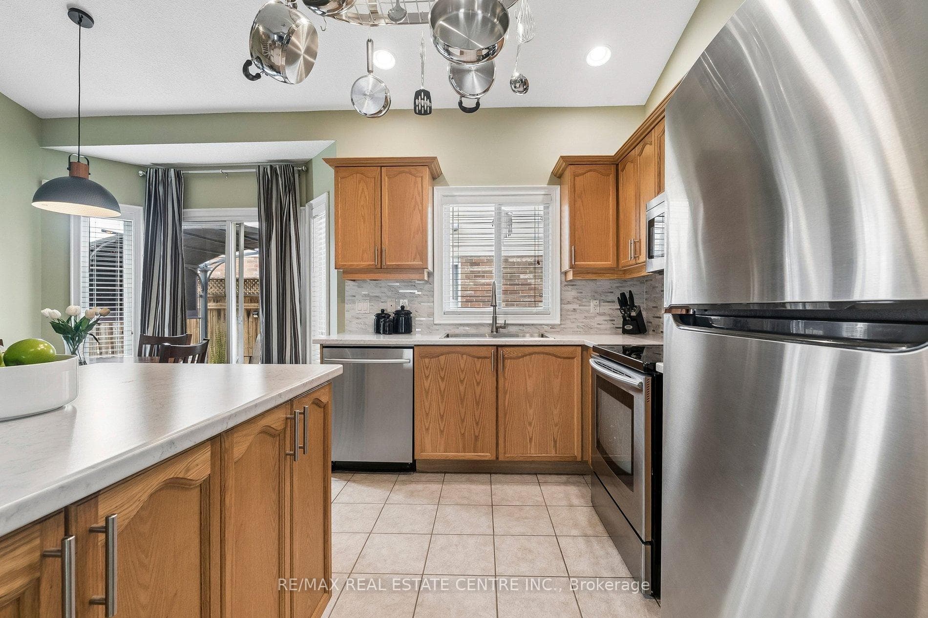 704 Russel Court photo 12