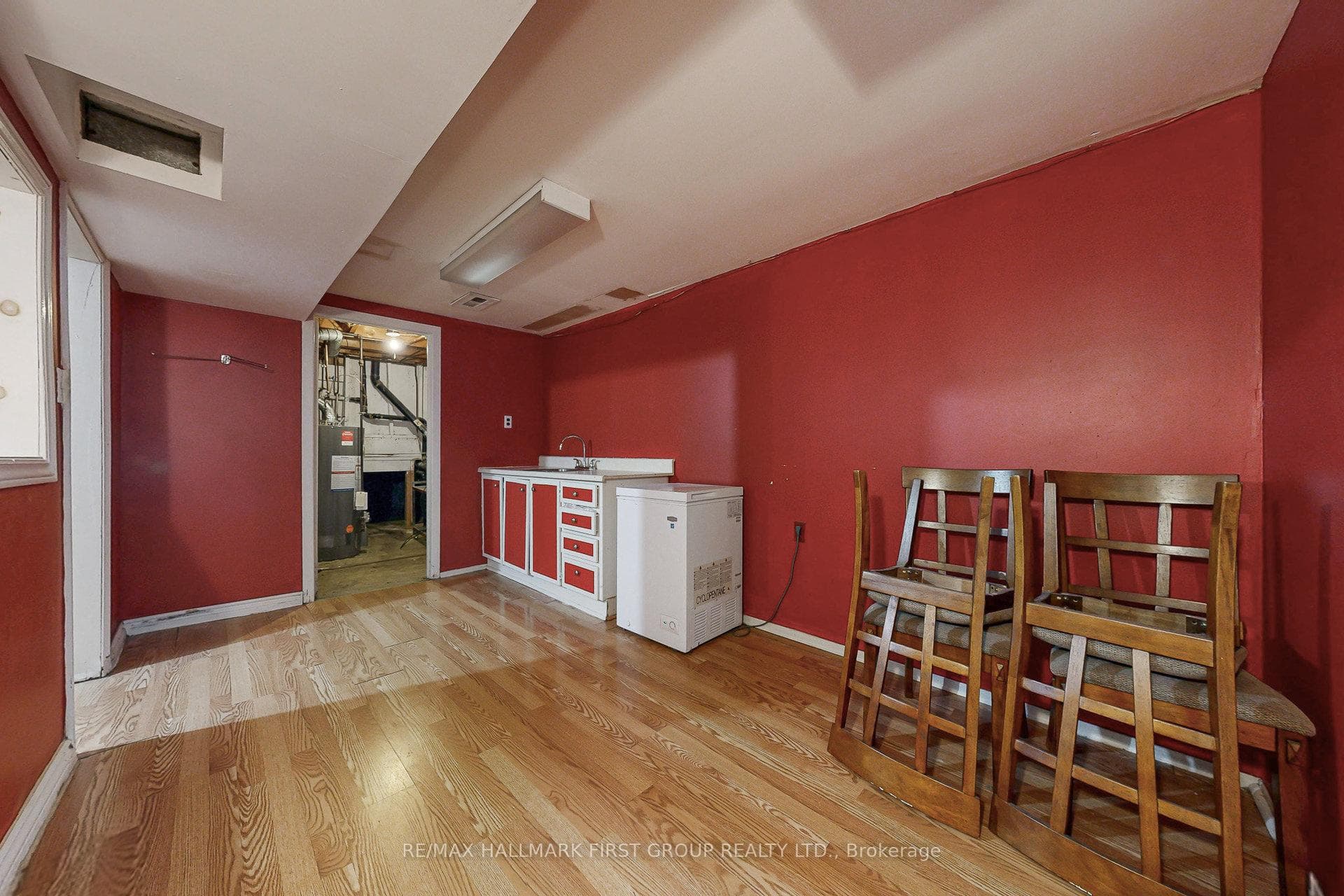 1119 Valley Court photo 33