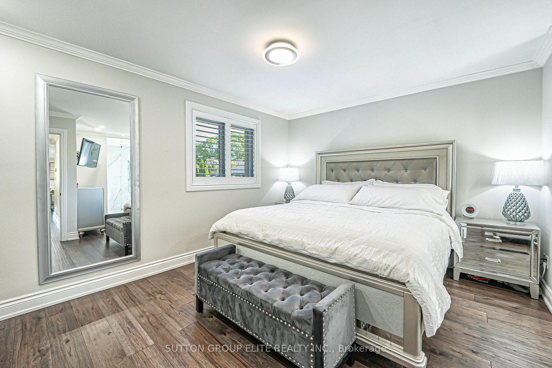 445 Abruz Boulevard photo 15