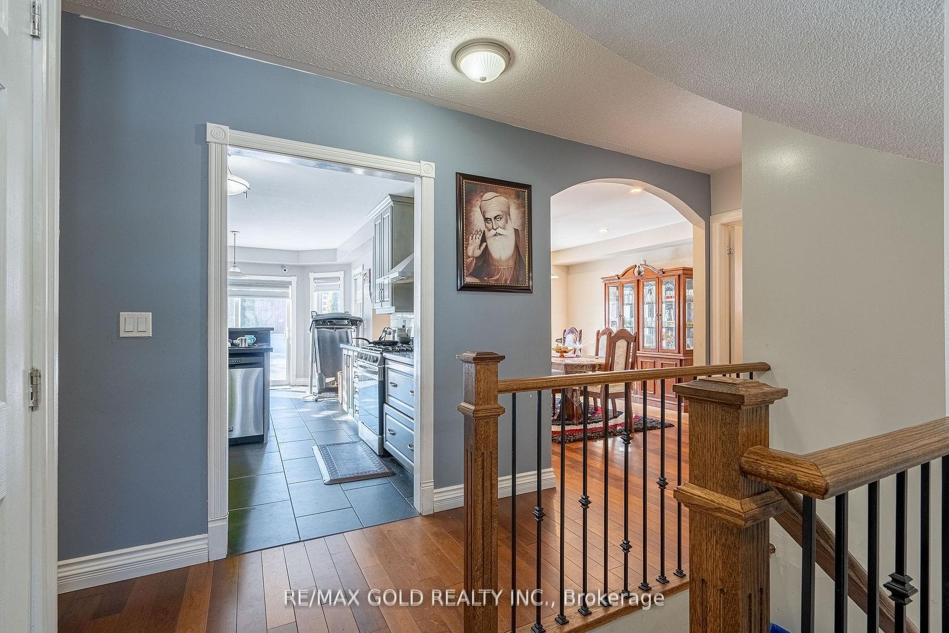 32 Courtsfield Crescent photo 7