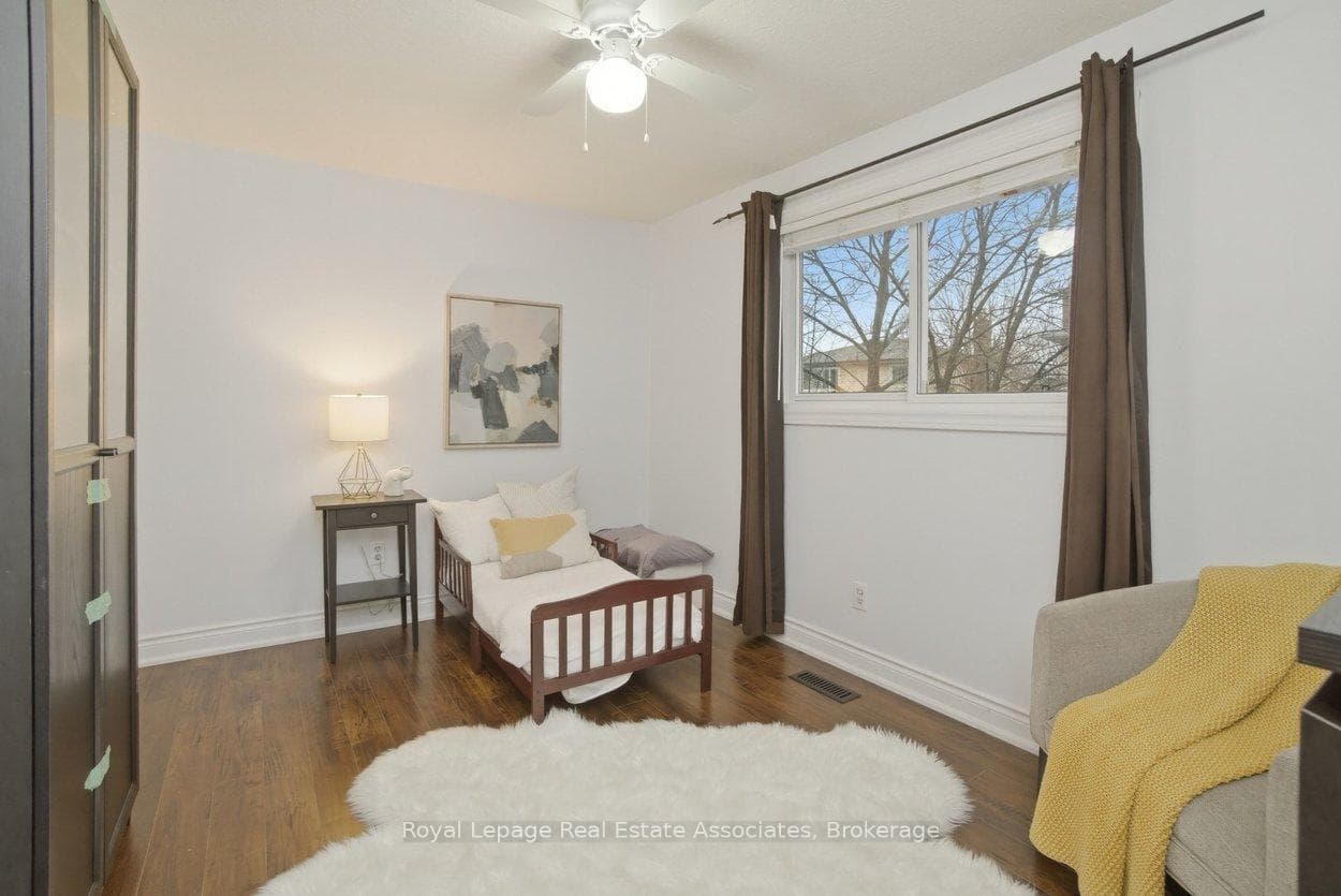 725 Coulson Avenue photo 21