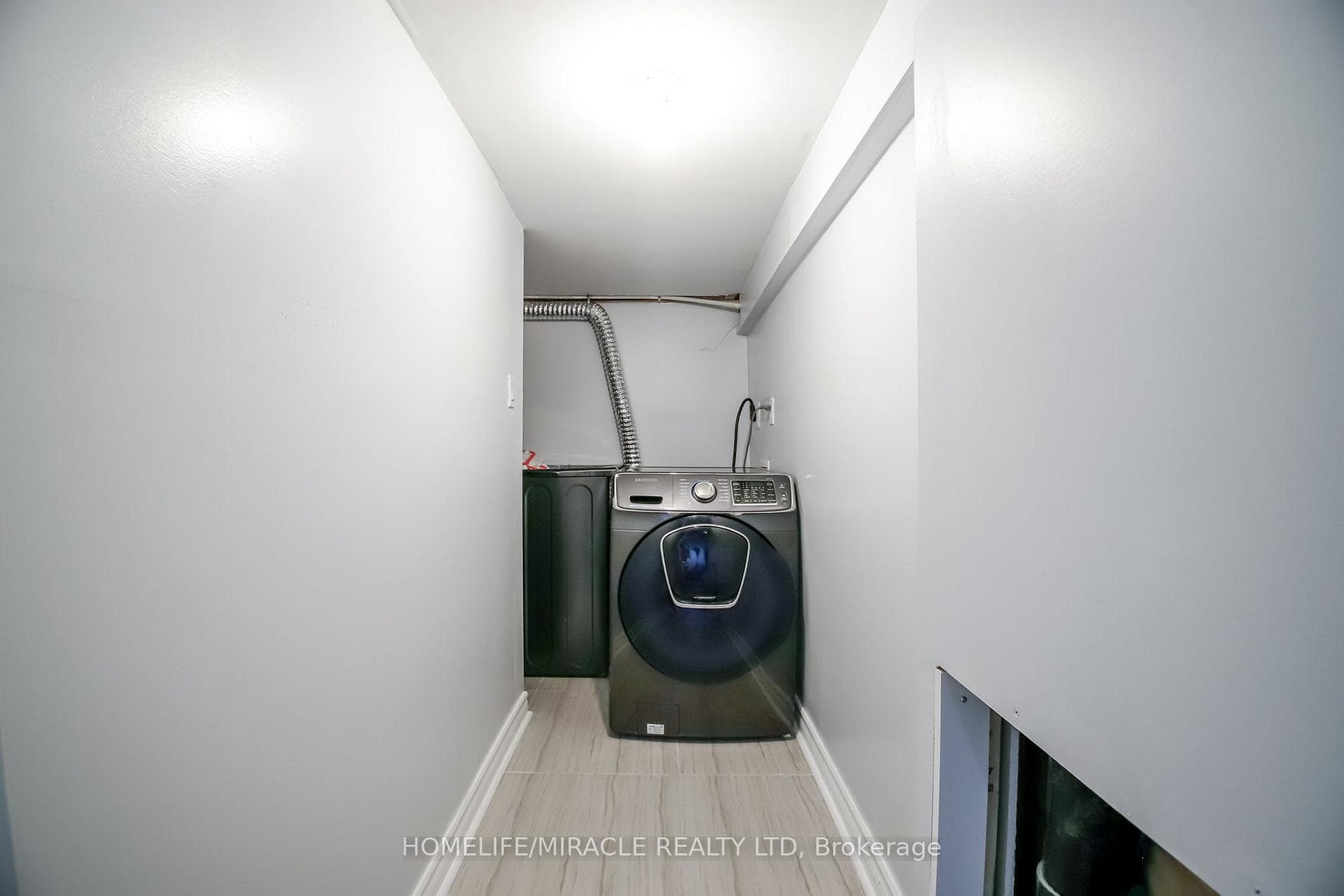 1301 Apollo Street photo 31