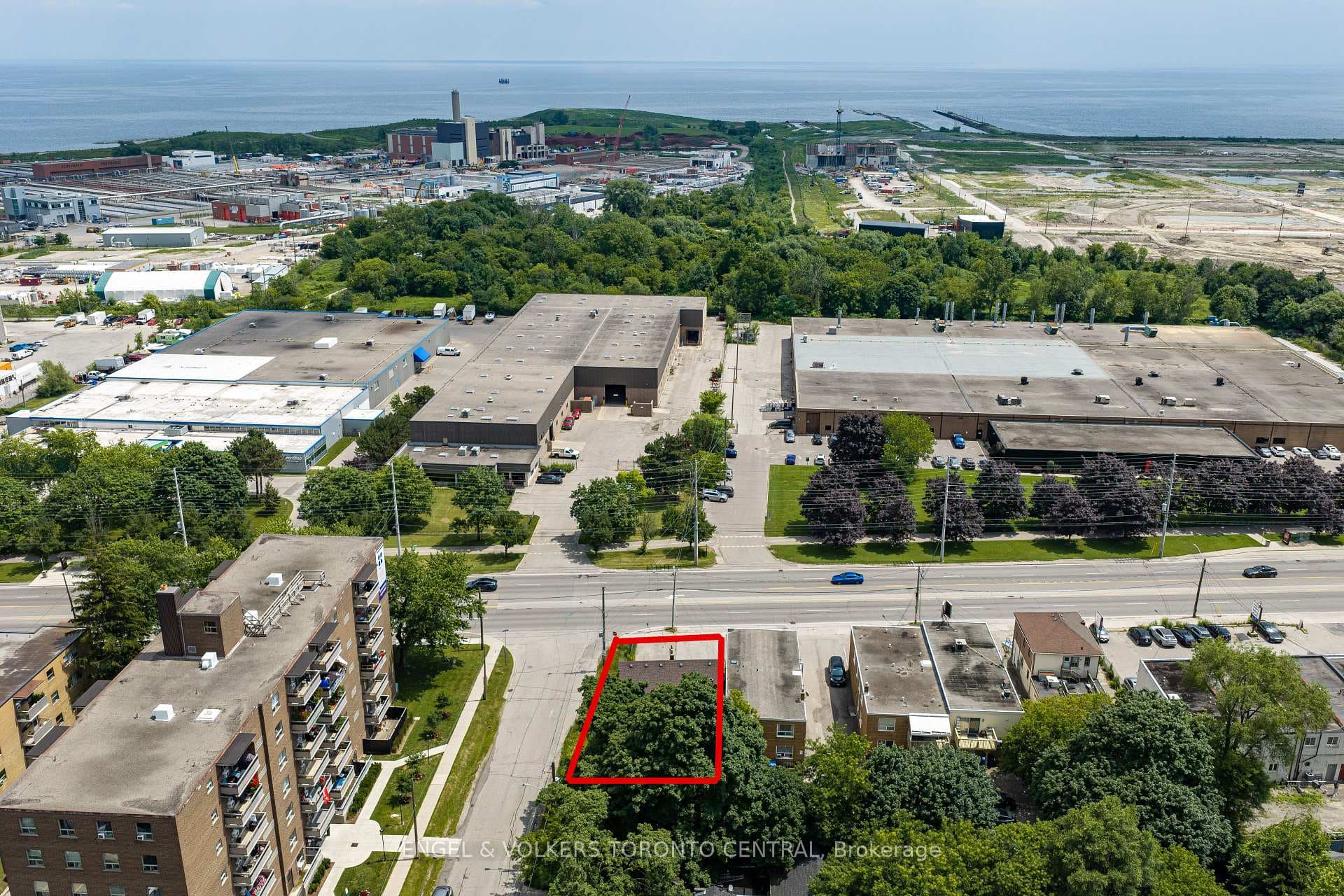 1199 & 1201 Lakeshore Road photo 16