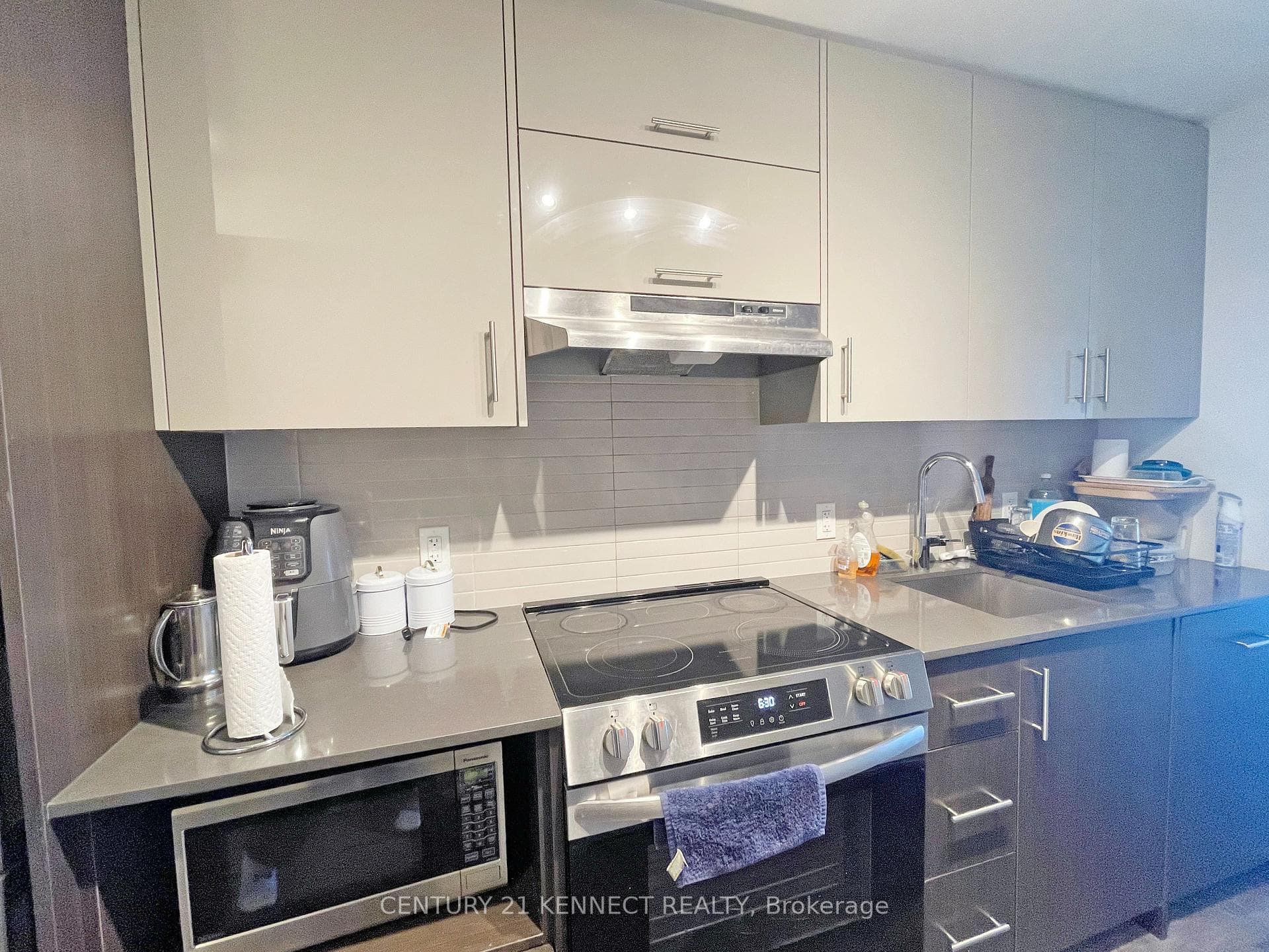 188 Fairview Mall Drive Unit 1505 photo 13