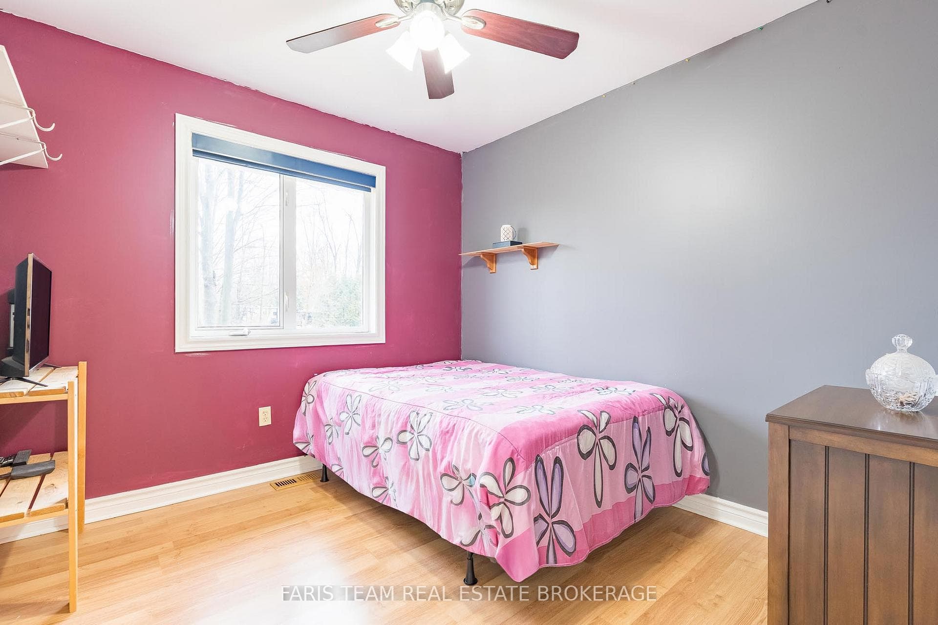3576 Peter Street photo 18