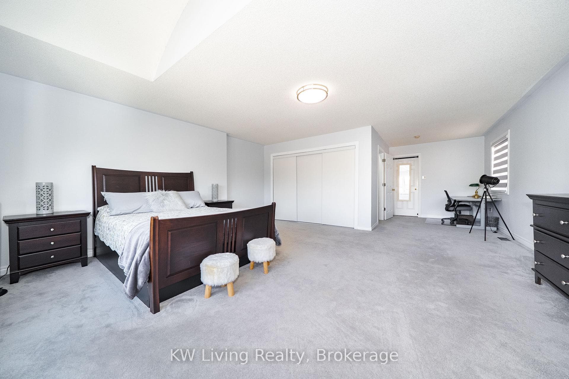 76 Silver Rose Crescent photo 30