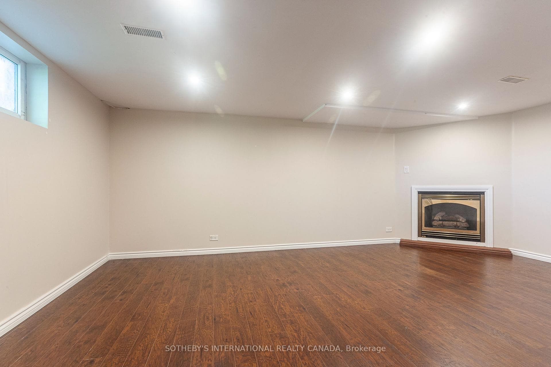 1461 Moss Glen Road photo 32