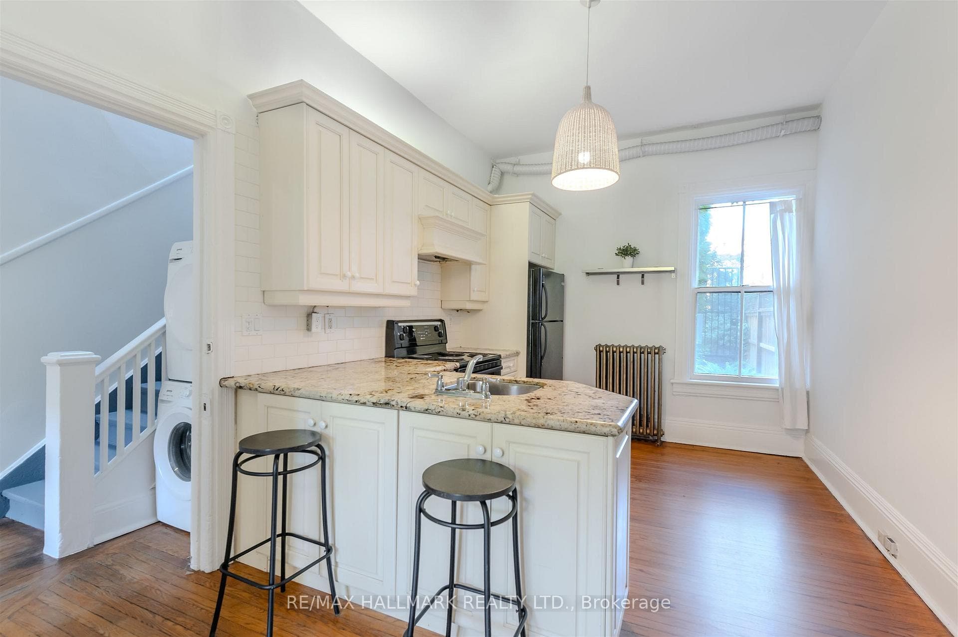 155 Major Street Unit Front photo 5