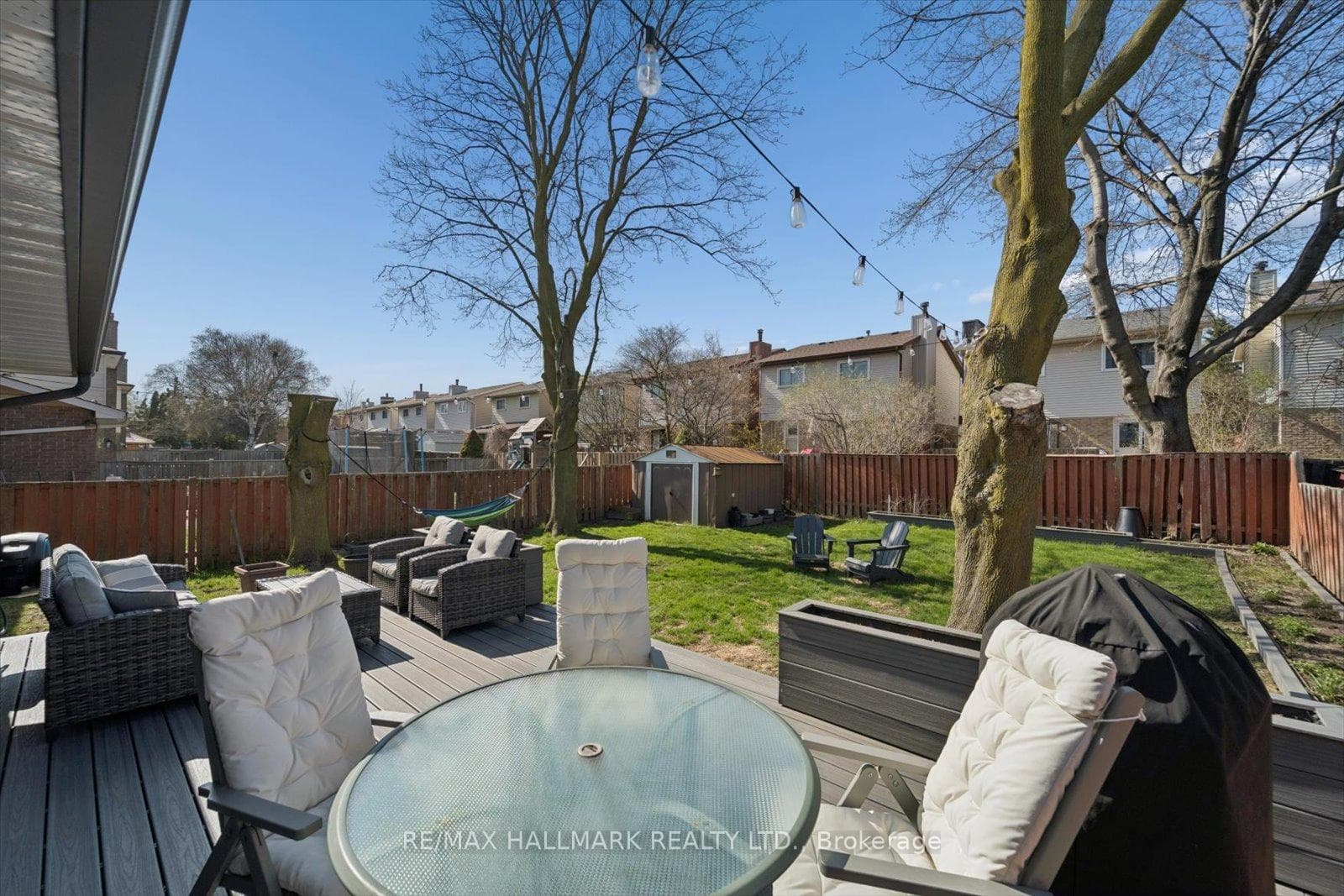 1156 Gloucester Square photo 44