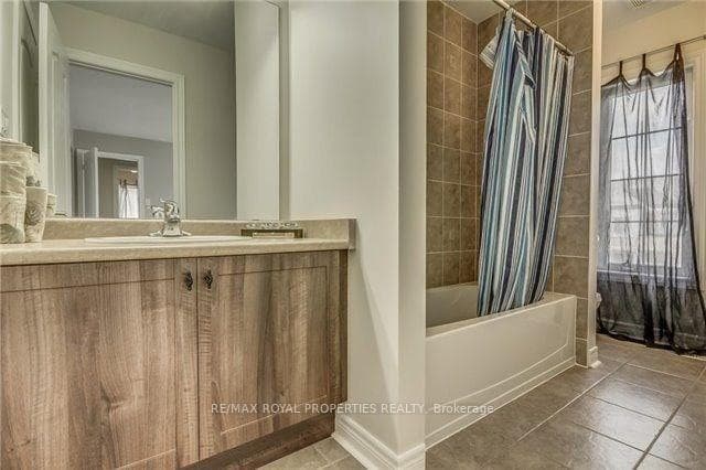 50 Edgehill Avenue photo 19