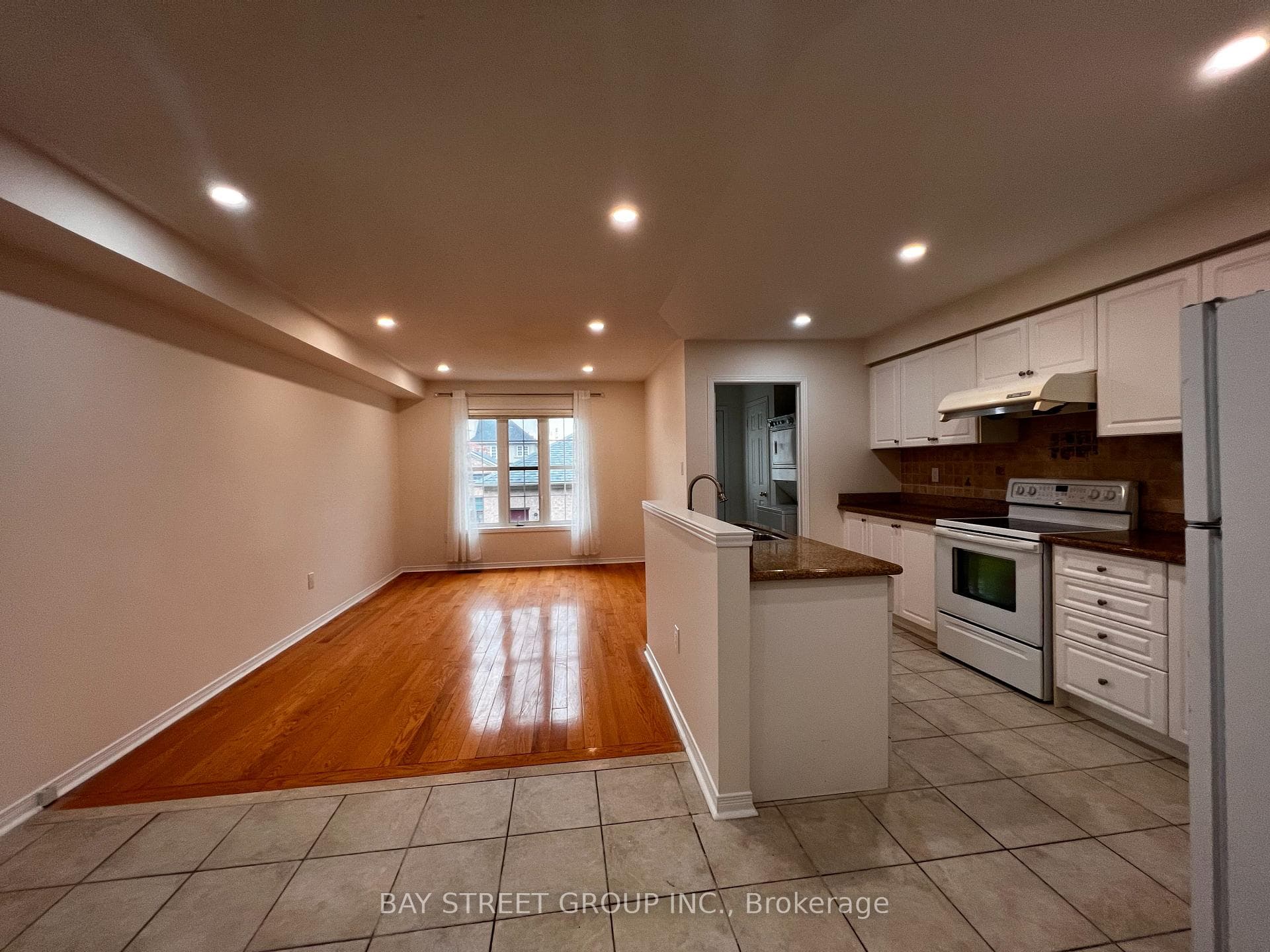 85 Selkirk Drive photo 7