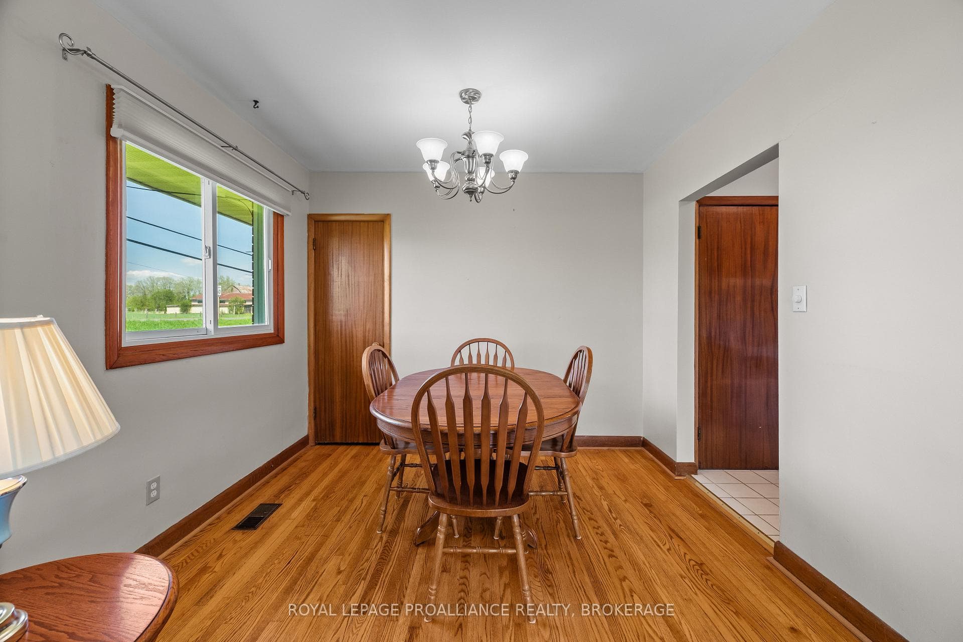 2426 Cole Hill Road photo 9
