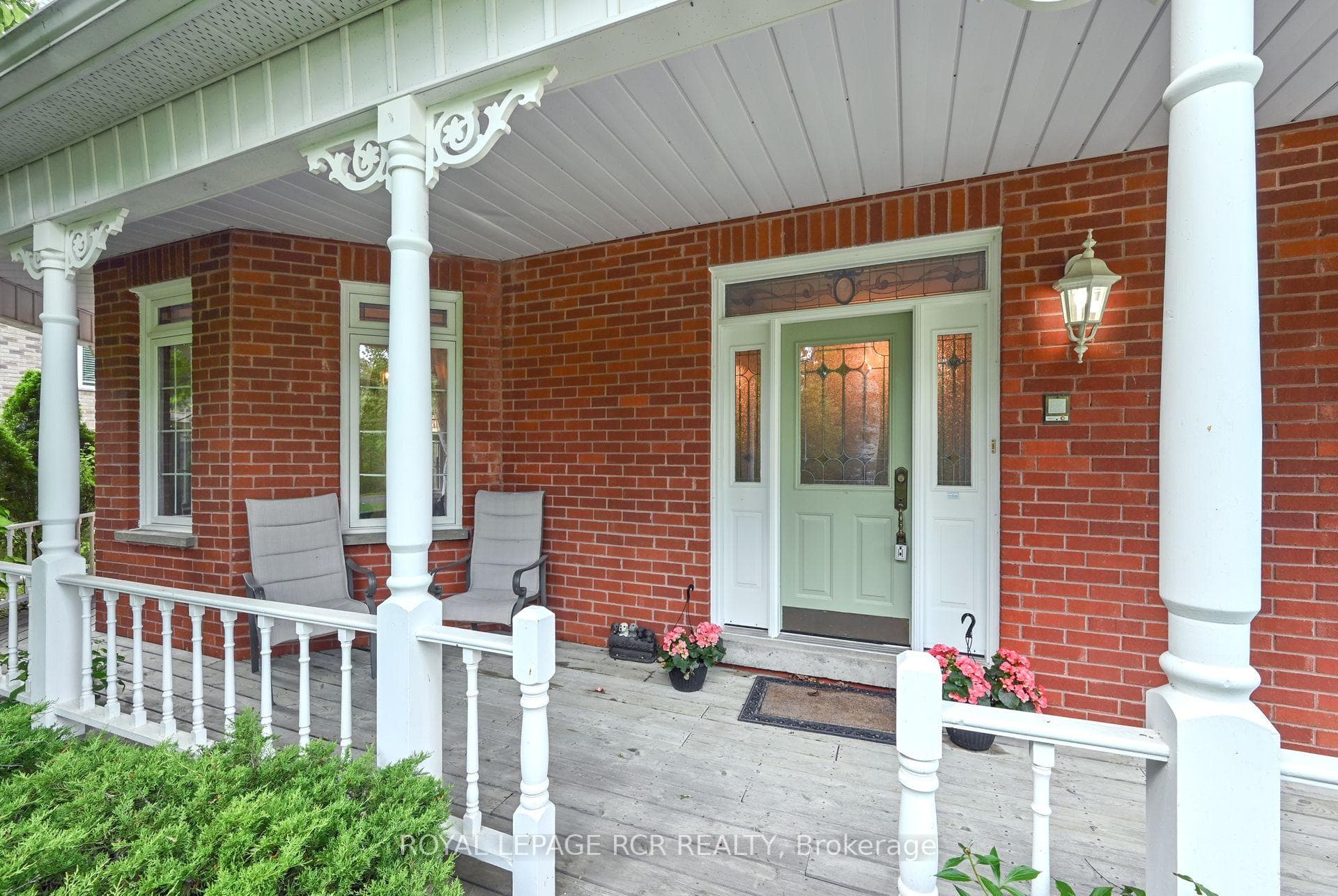 225 Churchill Road photo 5