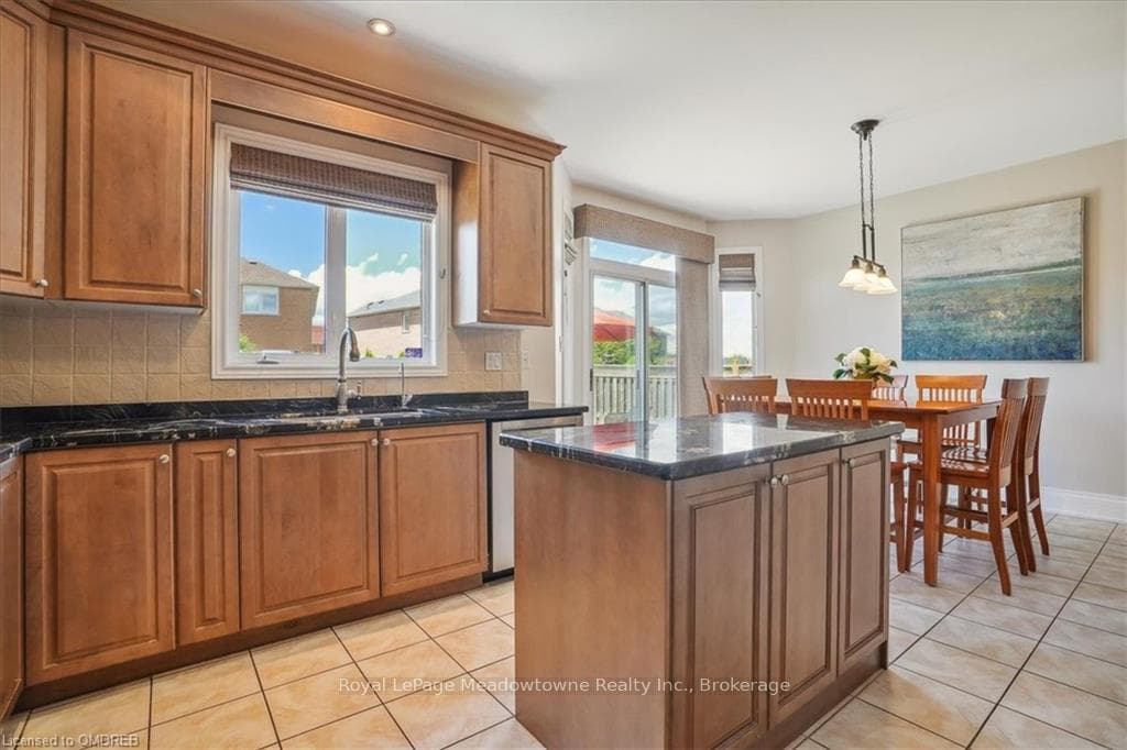 1155 NORRINGTON Place photo 22