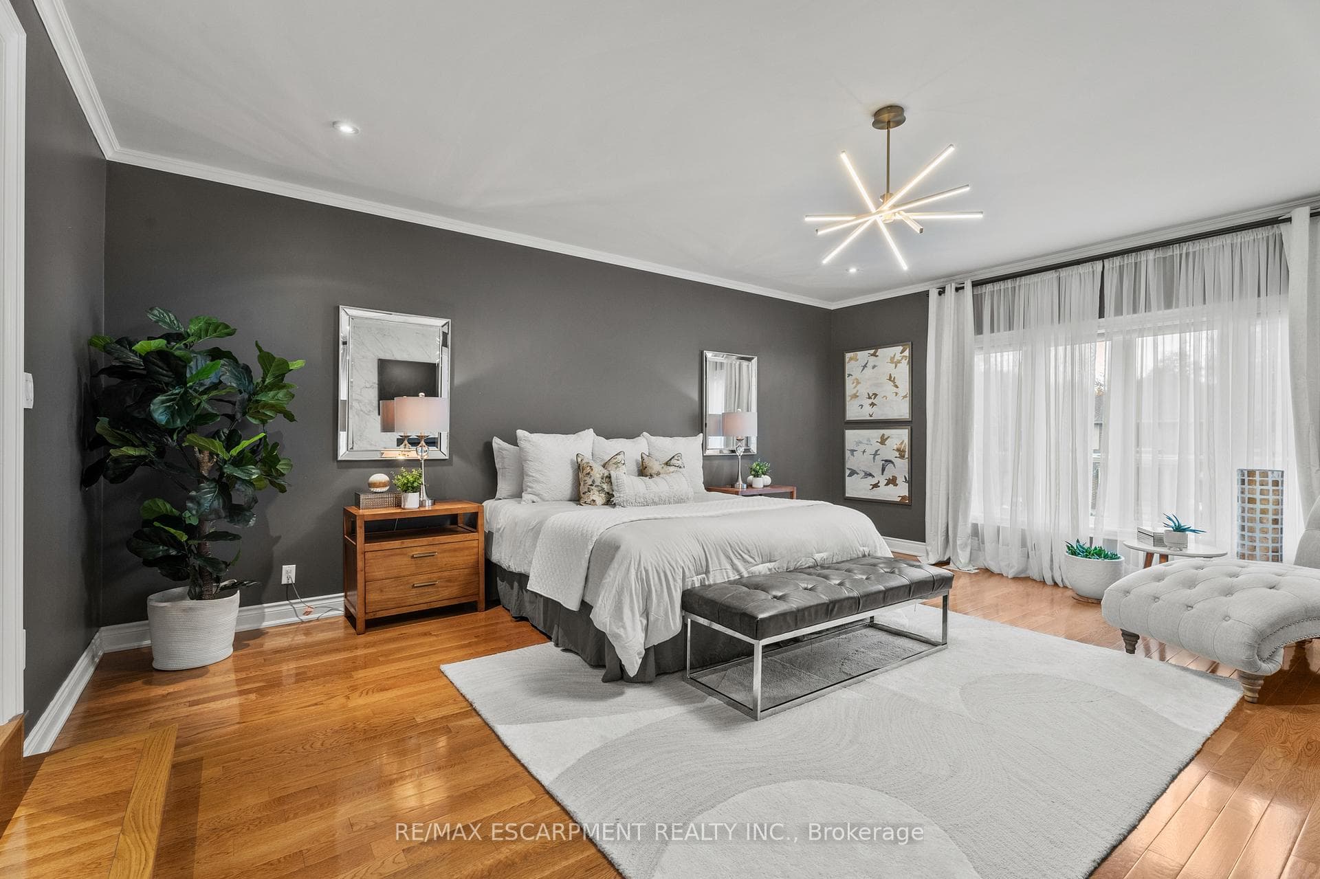 1759 Featherston Court photo 20