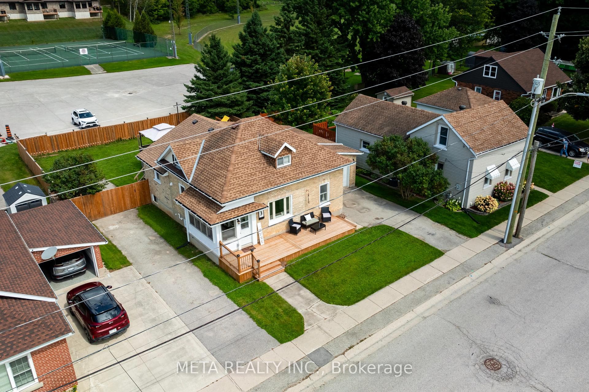 3 Simpson Street photo 1