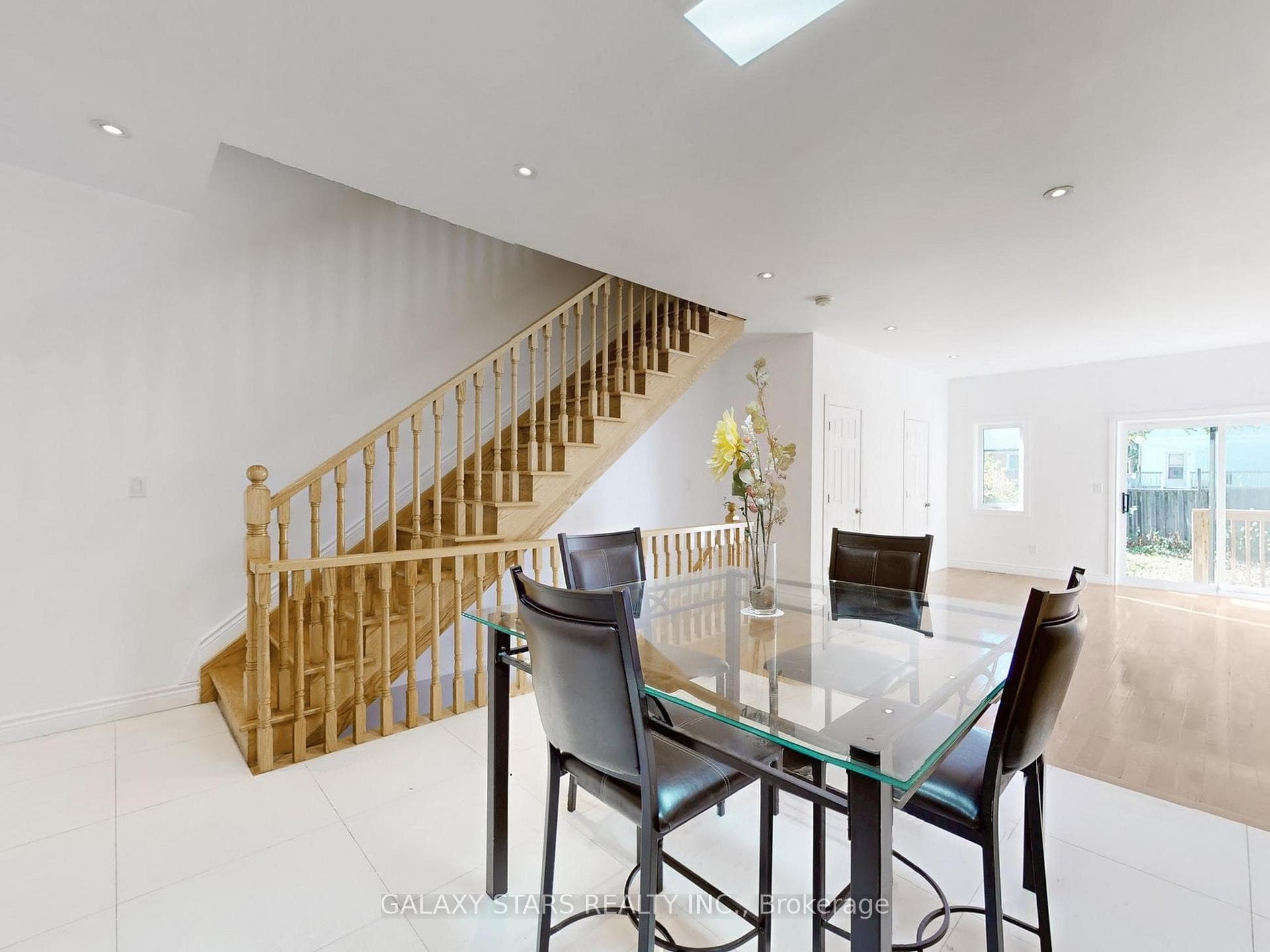 434A Midland Avenue photo 14
