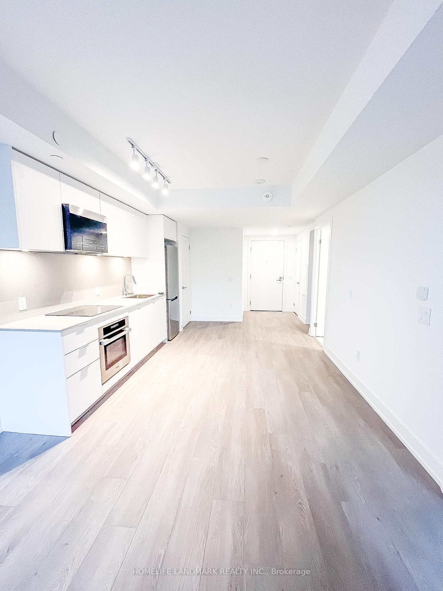 8 cedarland Drive Unit 310 photo 11