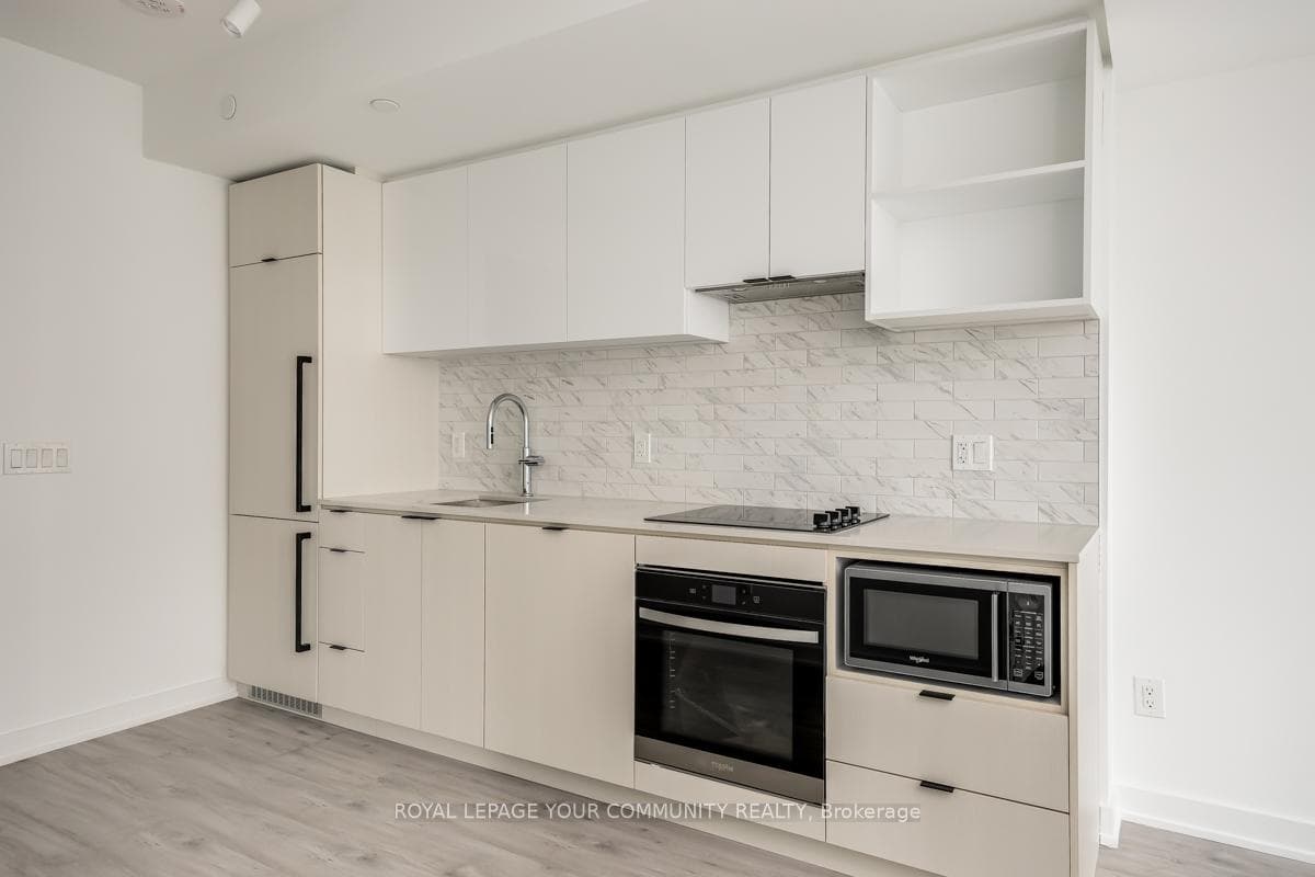 252 CHURCH Street Unit 2209 photo 5