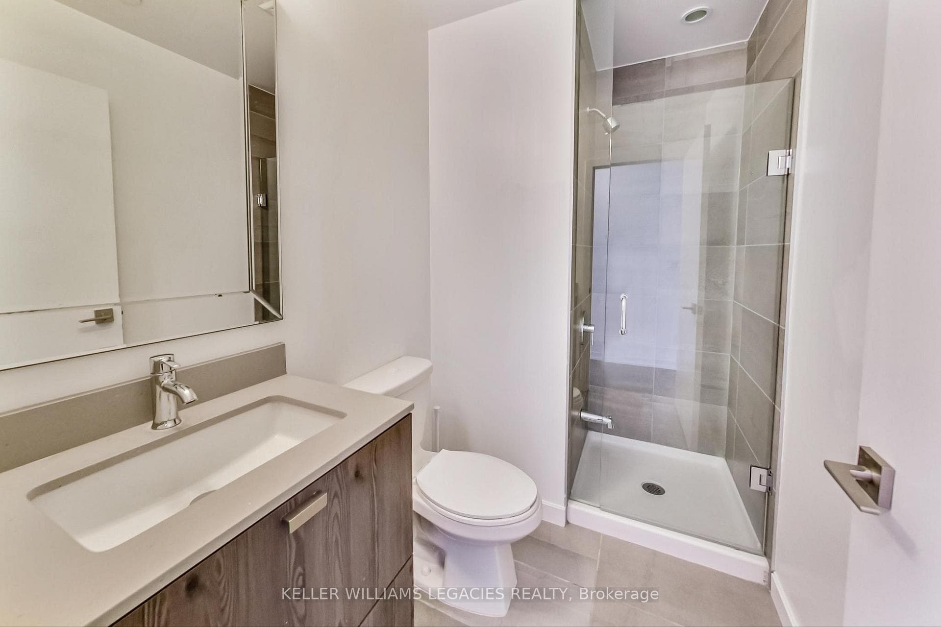 56 Forest Manor Road Unit 1710 photo 26