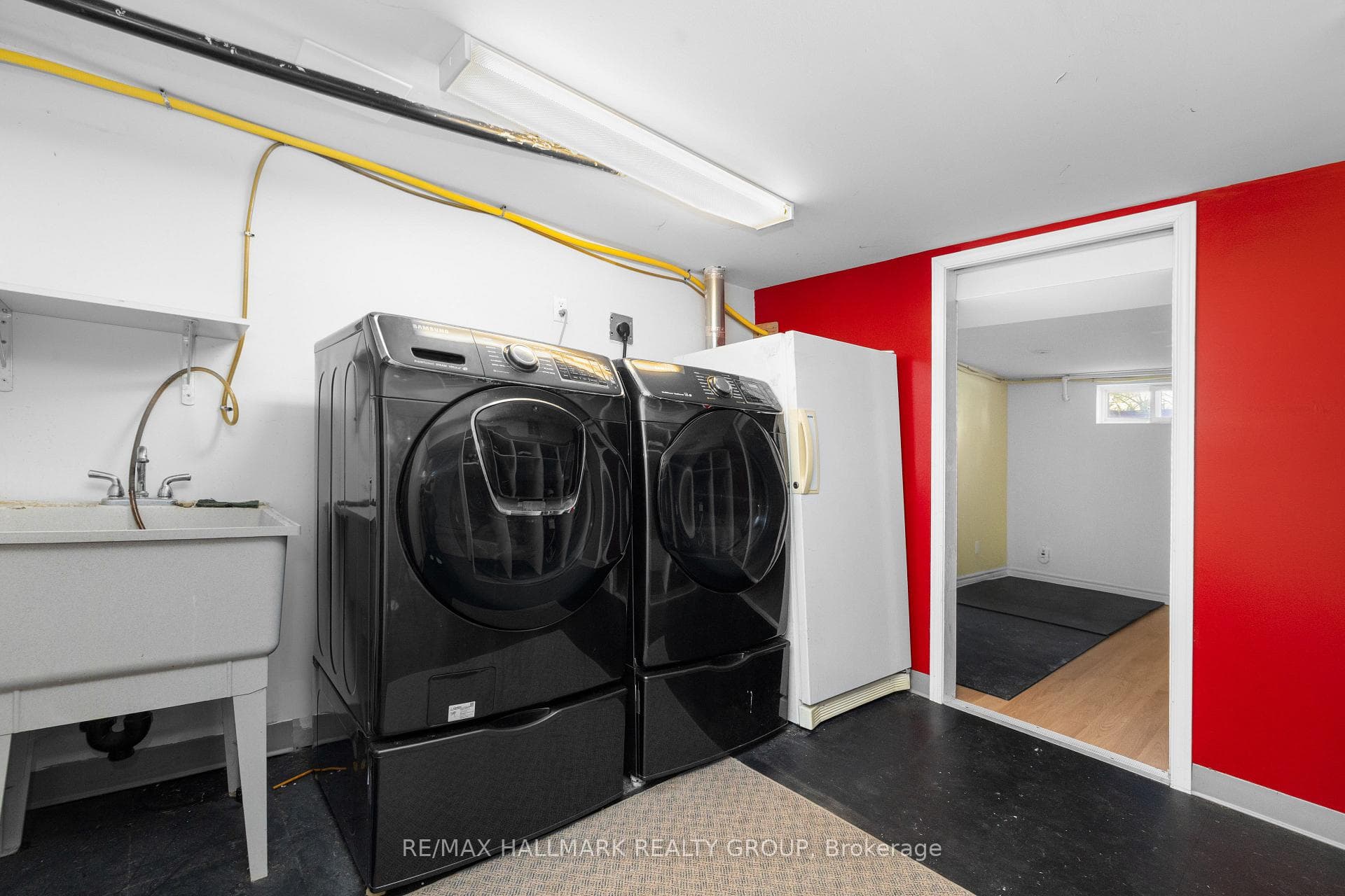 824 Byron Avenue photo 35