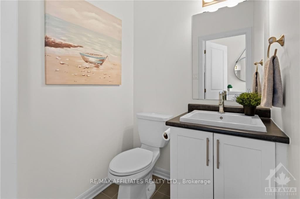 209 OVERBERG Way photo 12