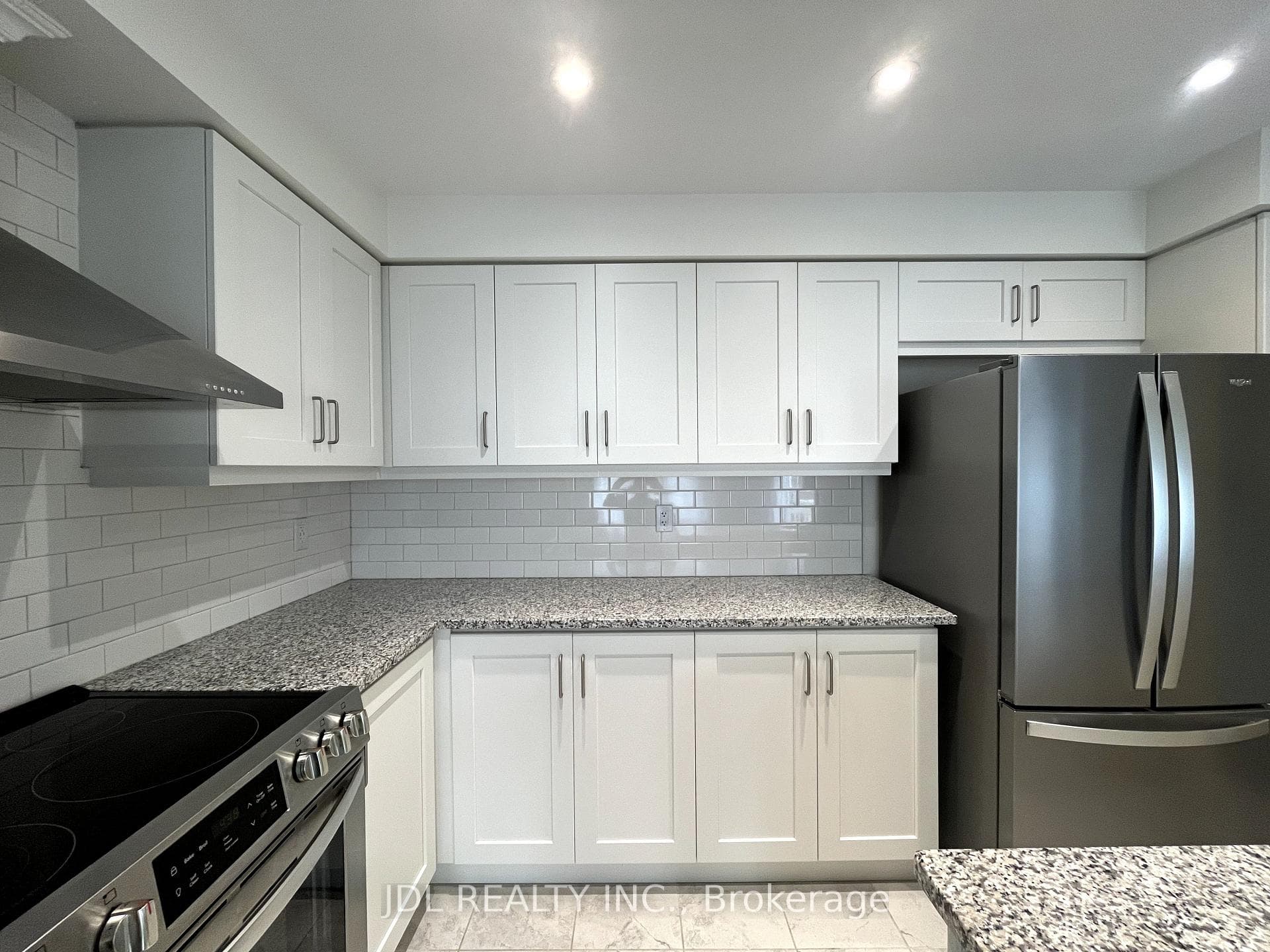 118 Christopher Road photo 14