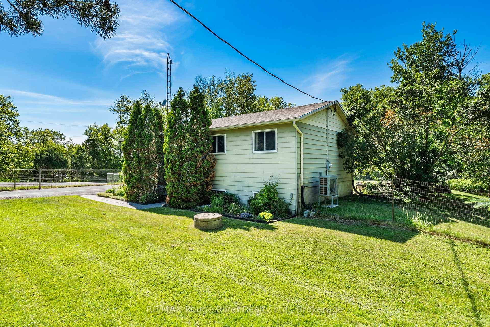 8910 Lewis Court photo 3