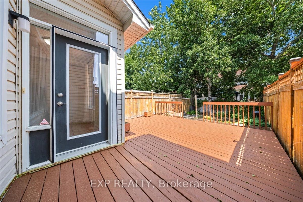 264 Bradwell Way photo 38