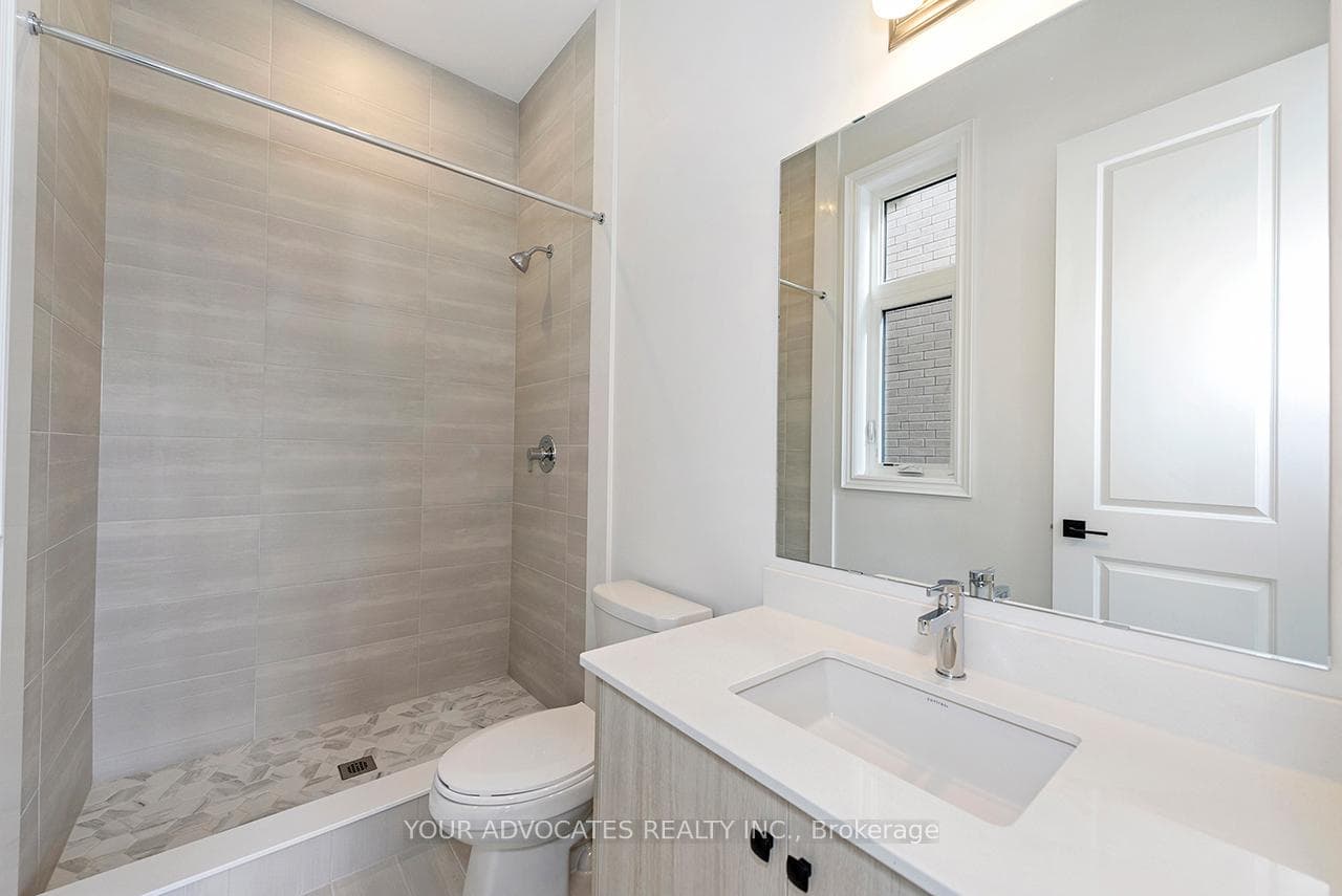 275 BALLANTYNE Boulevard photo 6