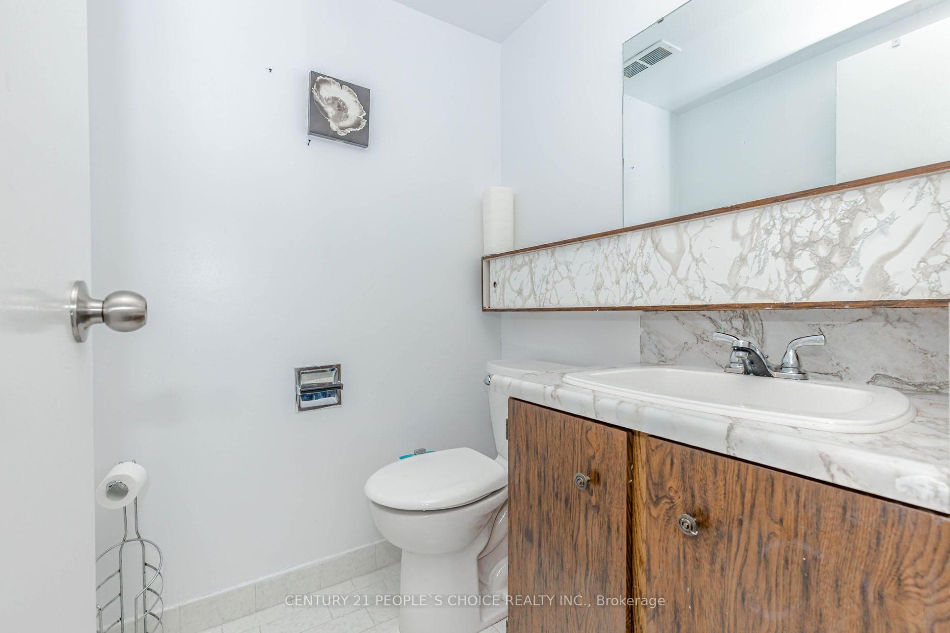 301 FRANCES Avenue Unit 1203 photo 24