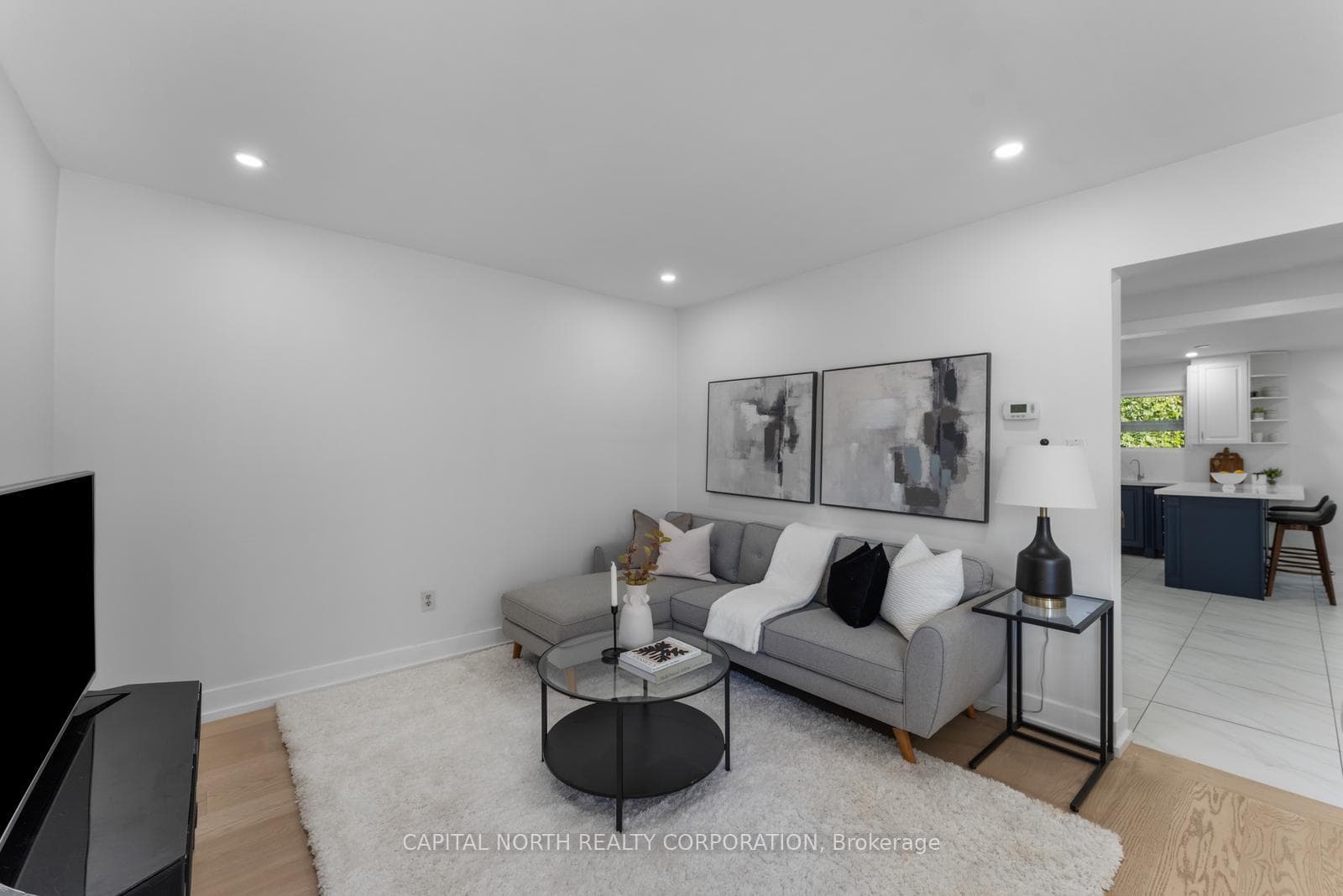 63 Pondtail Drive photo 9