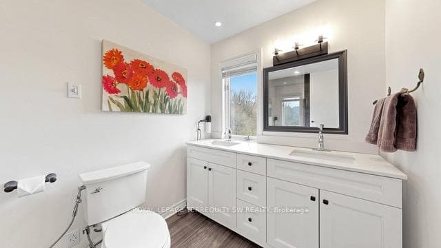 9 Gilbert Drive Unit Main photo 21