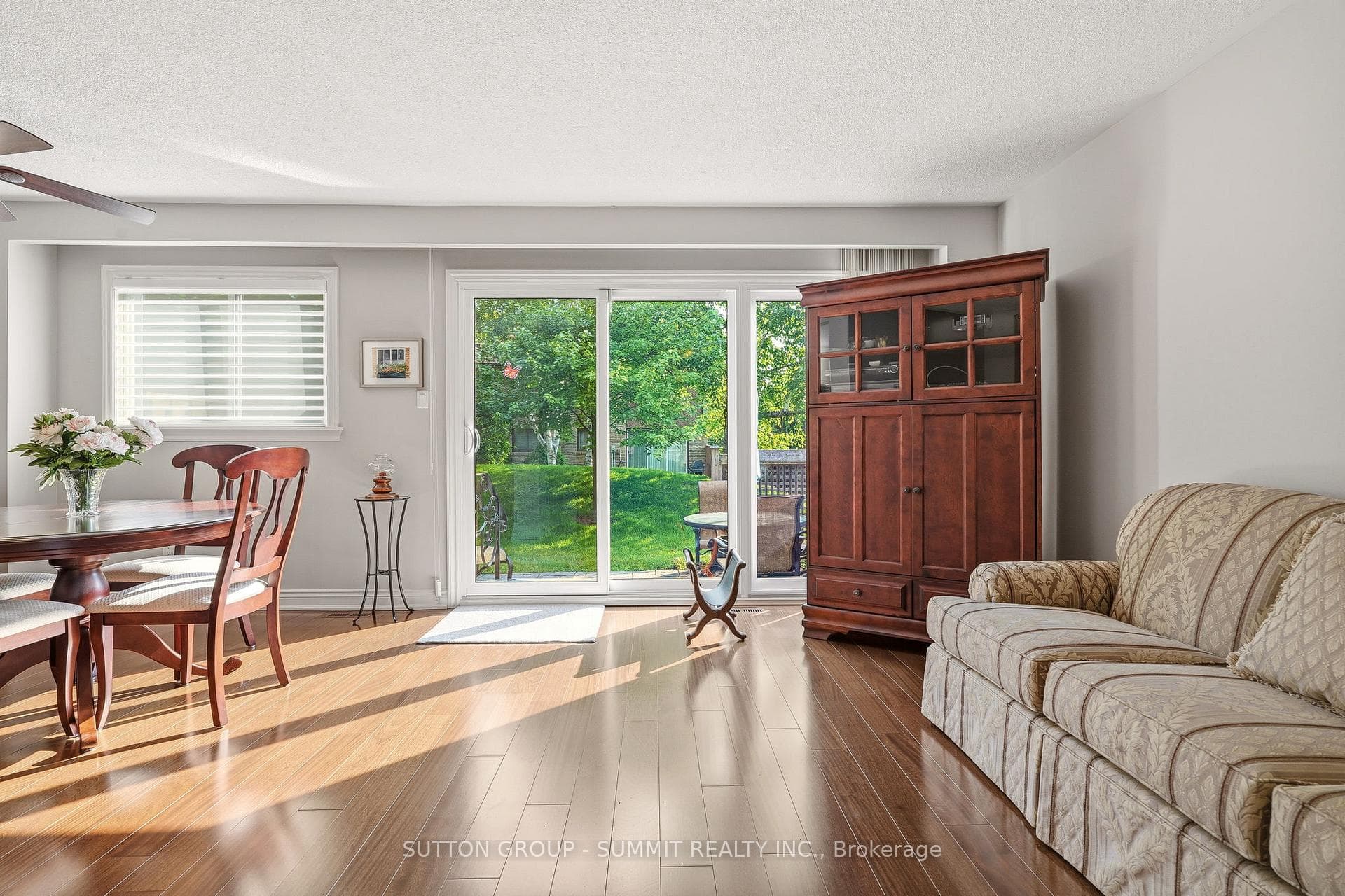 570 Forestwood Crescent Unit 24 photo 4