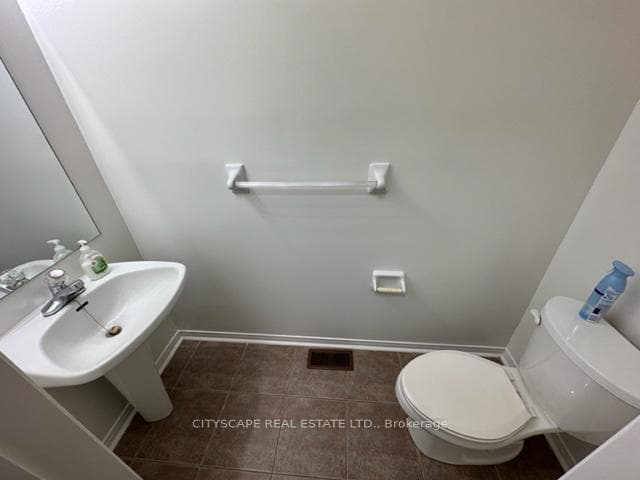 7565 Black Walnut Trail photo 17
