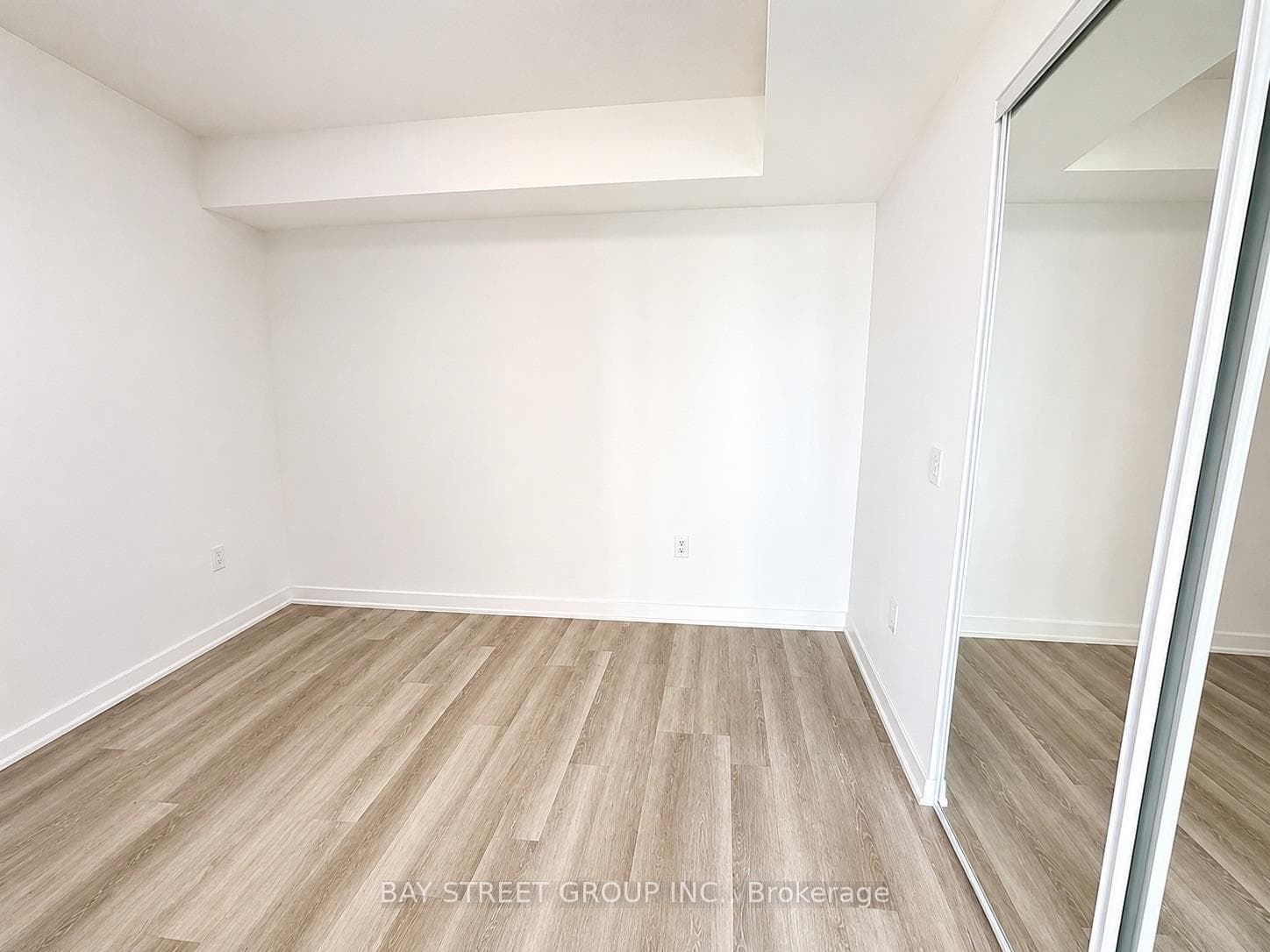 121 St Patrick Street Unit 1116 photo 5