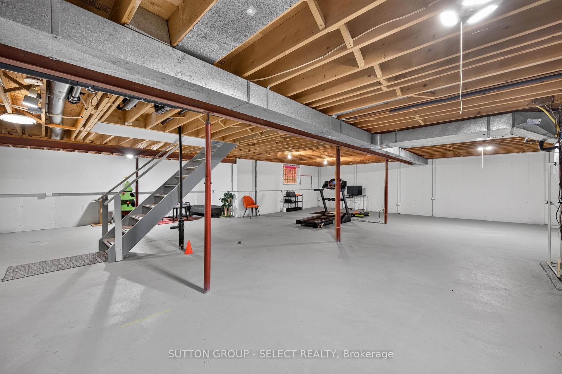 65 Fiddlers Green Road Unit 24 photo 27