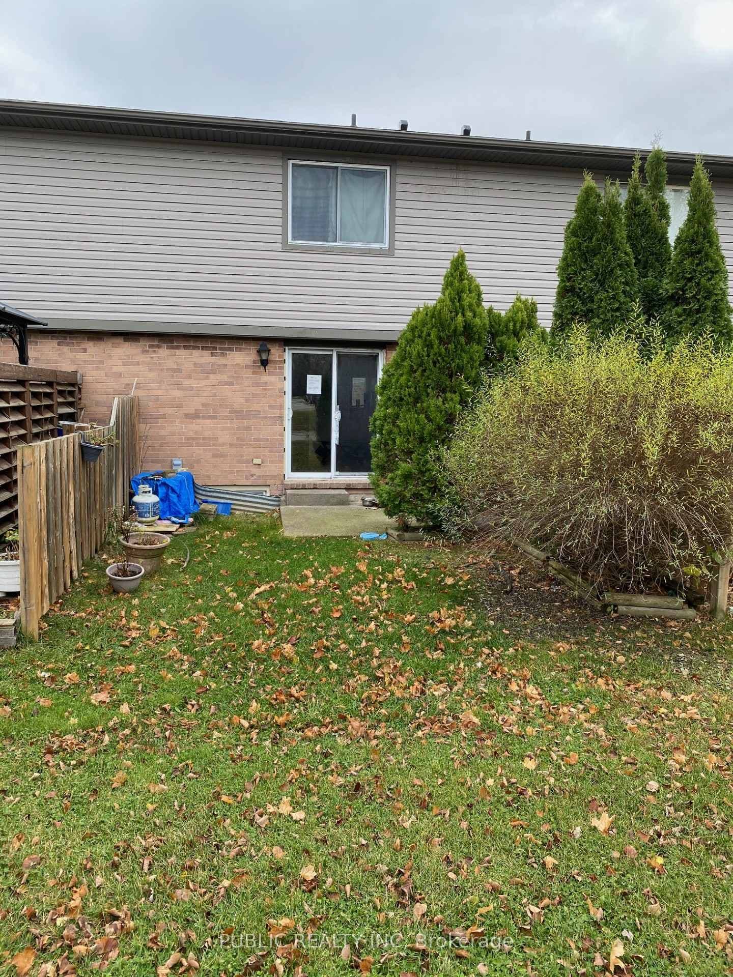 700 Erinbrook Drive Unit 2 photo 2