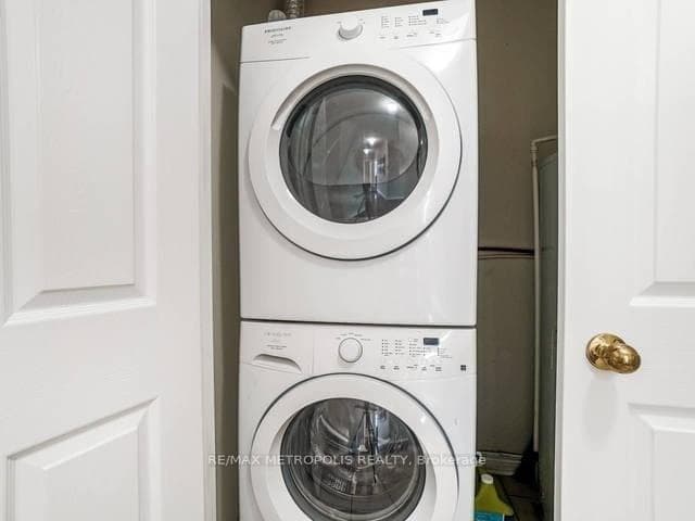 7340 Markham Road Unit 310 photo 19