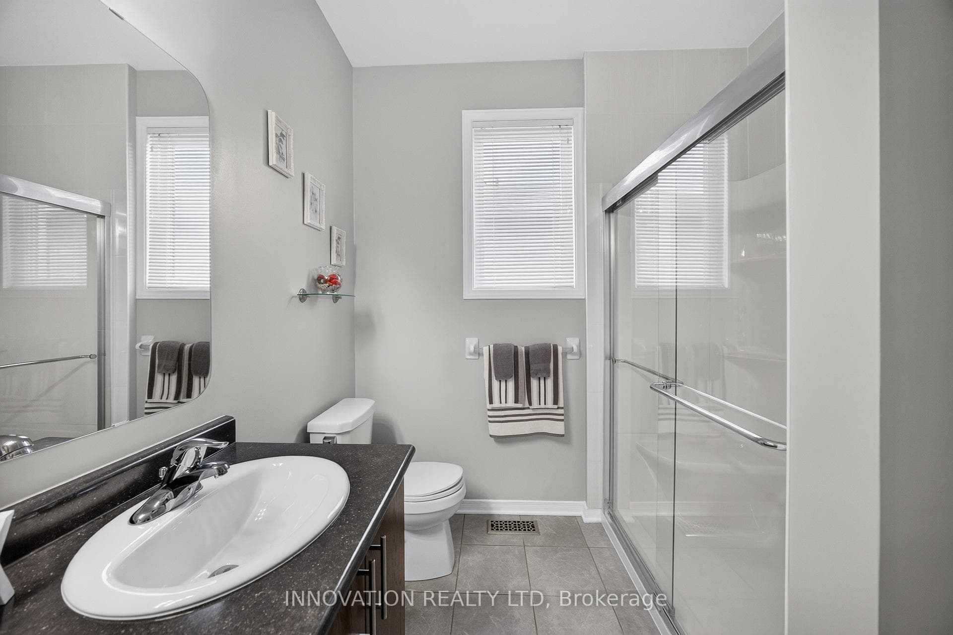 249 Edey Street photo 35