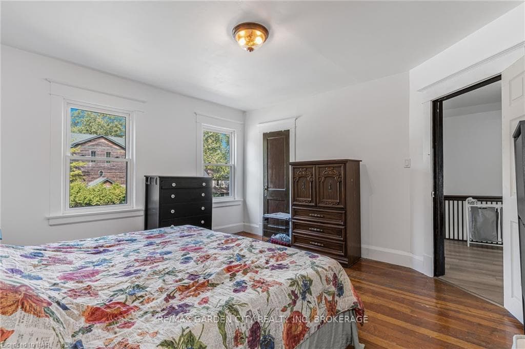 42 Bertie Street photo 17
