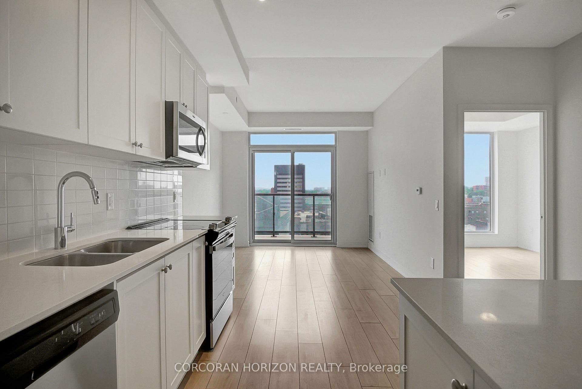 55 Duke Street Unit 805 photo 10
