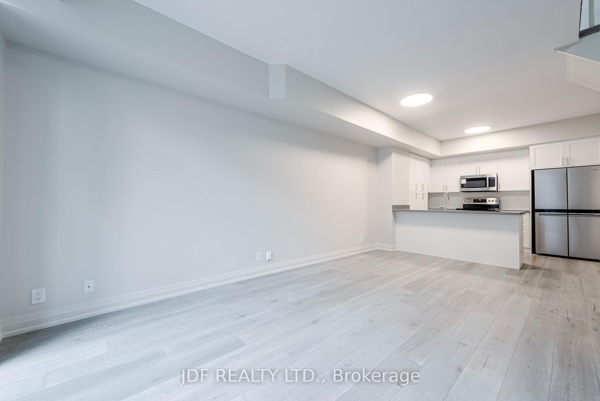 19 Valhalla Inn Road Unit TH 31 photo 7
