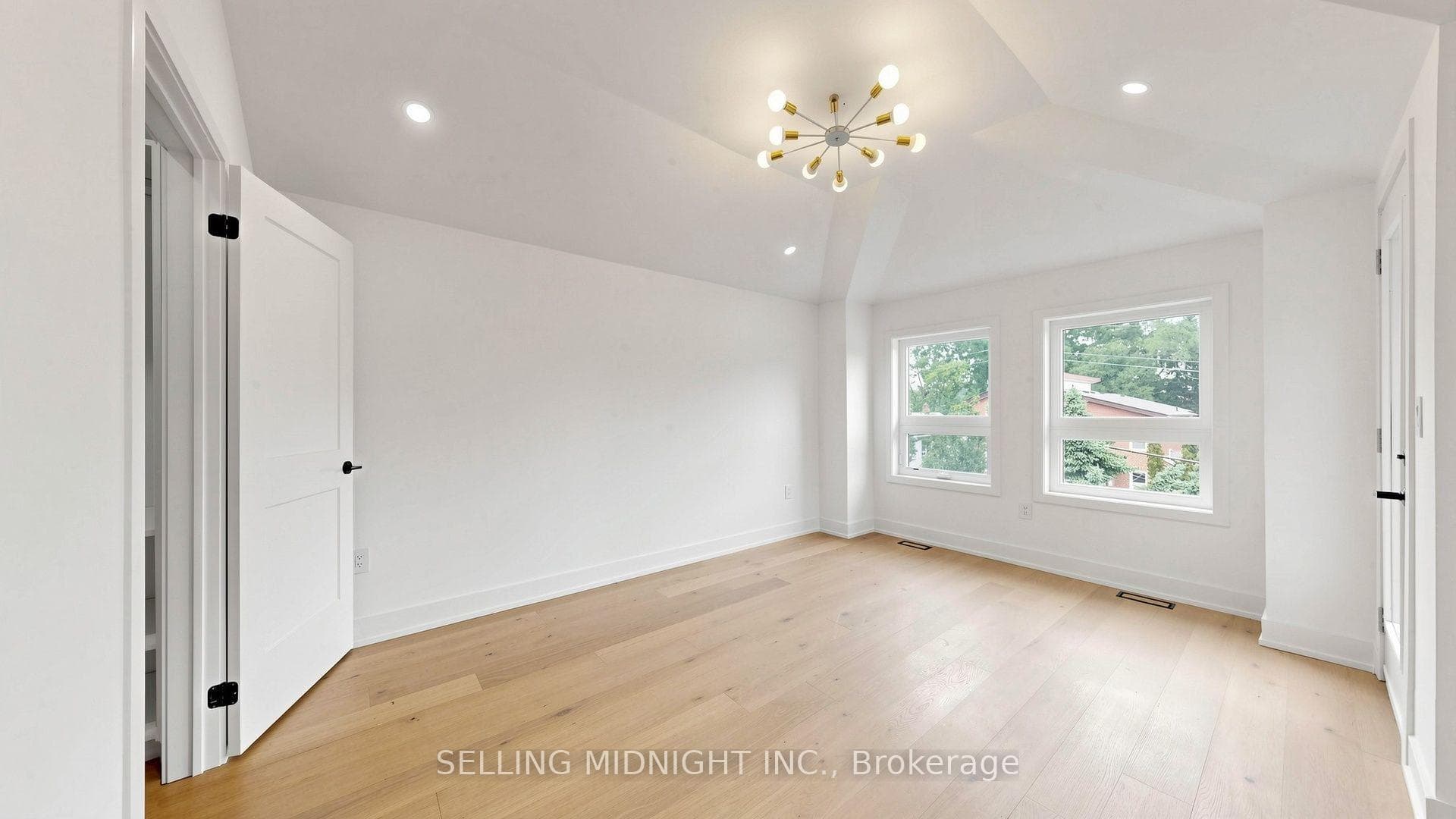 42 Guthrie Avenue photo 22