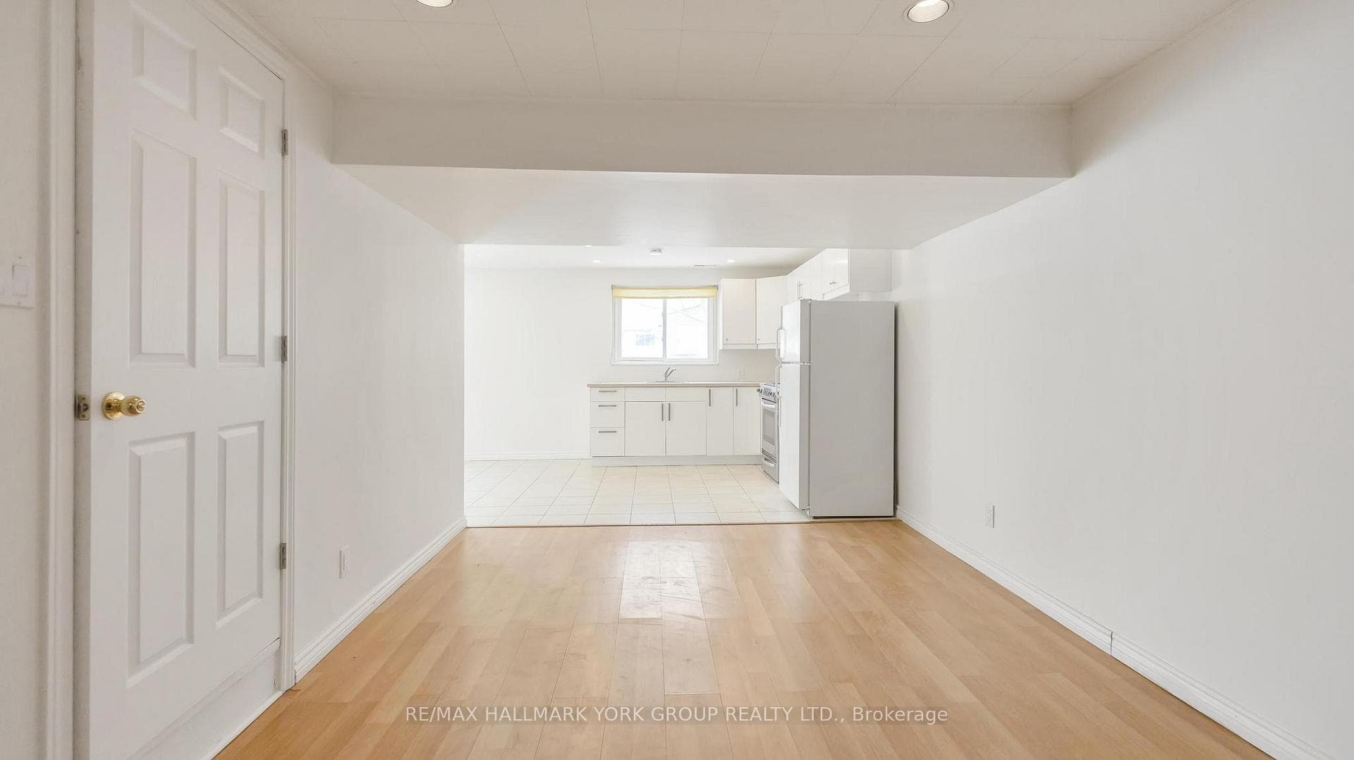 15 Banff Drive Unit (Basement) photo 20