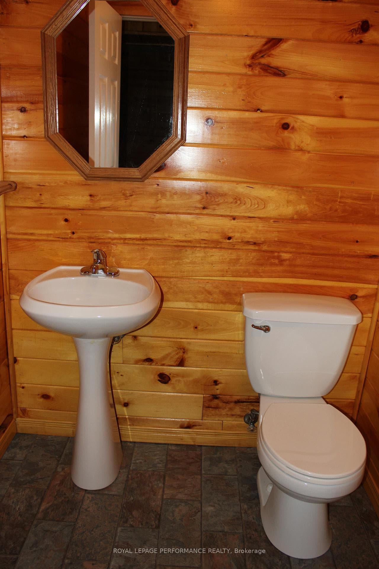 Sub basement 2 pcs bathroom