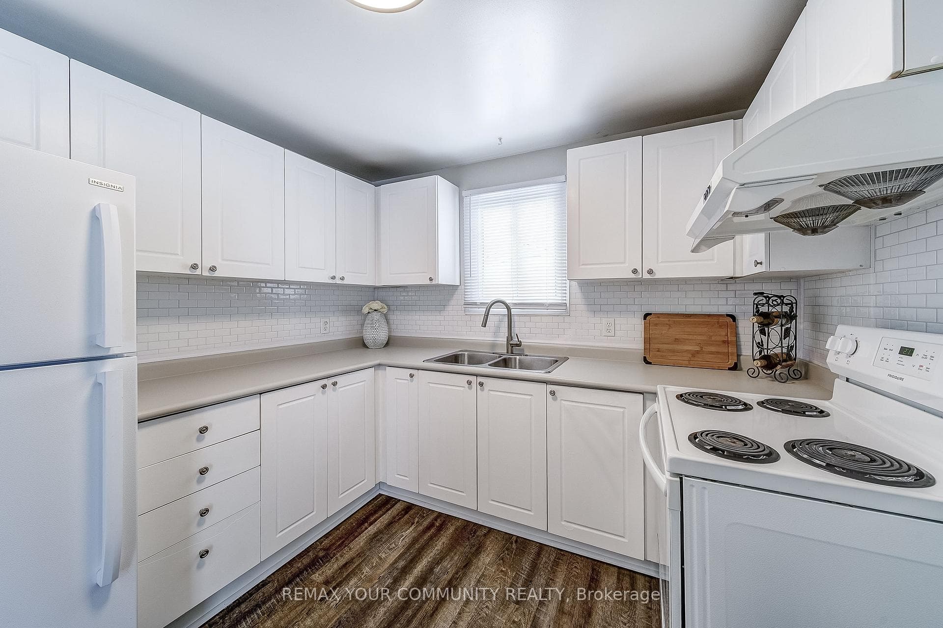 244 Cedarholme Avenue photo 26
