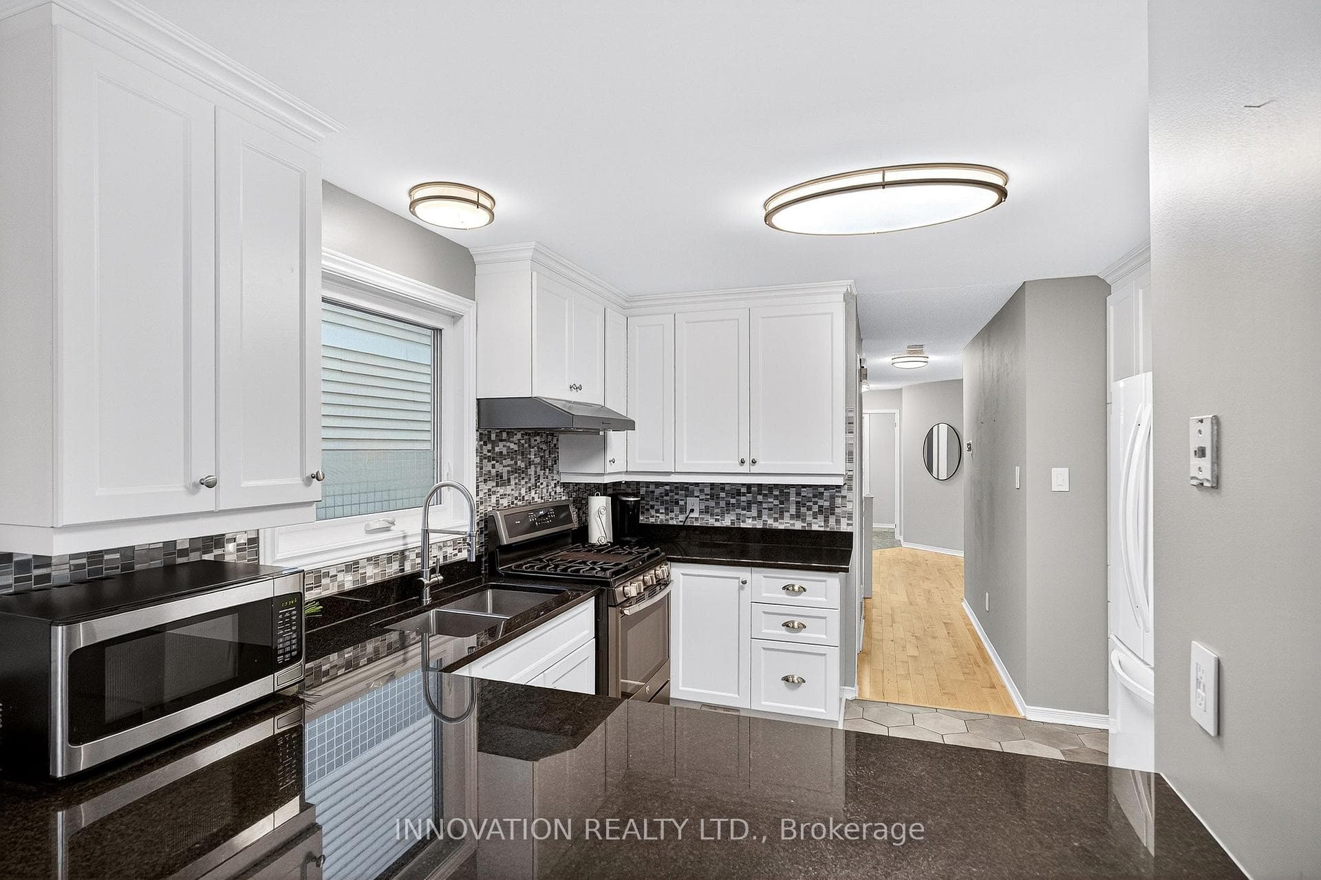 7 Hyannis Avenue photo 16